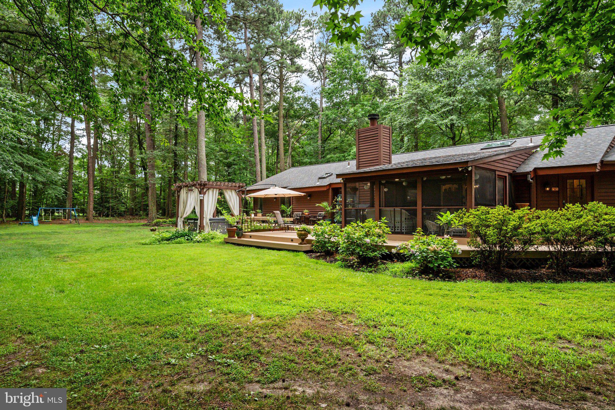 GOOSE POINT ESTATES - Residential