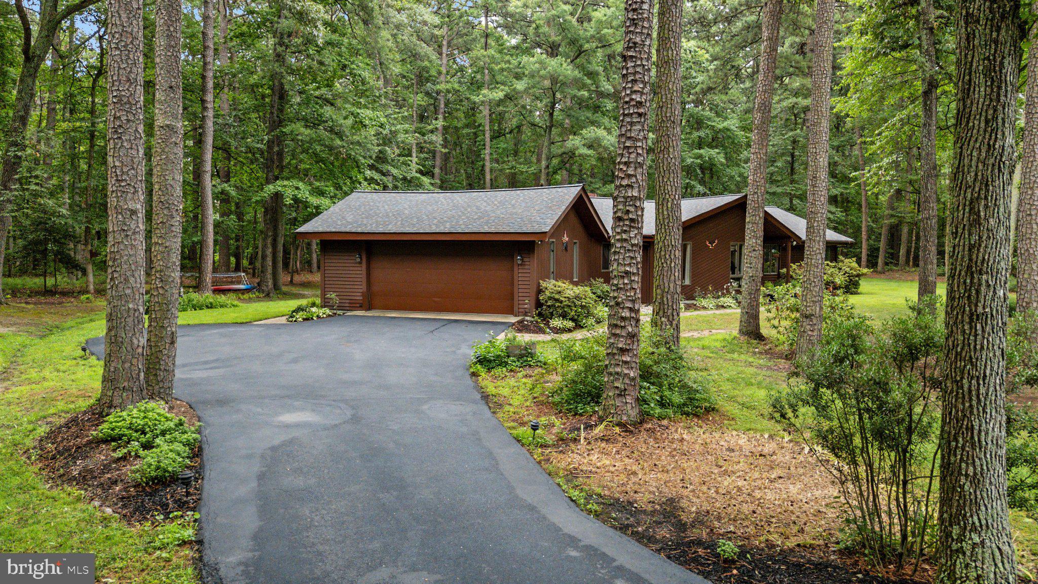 GOOSE POINT ESTATES - Residential
