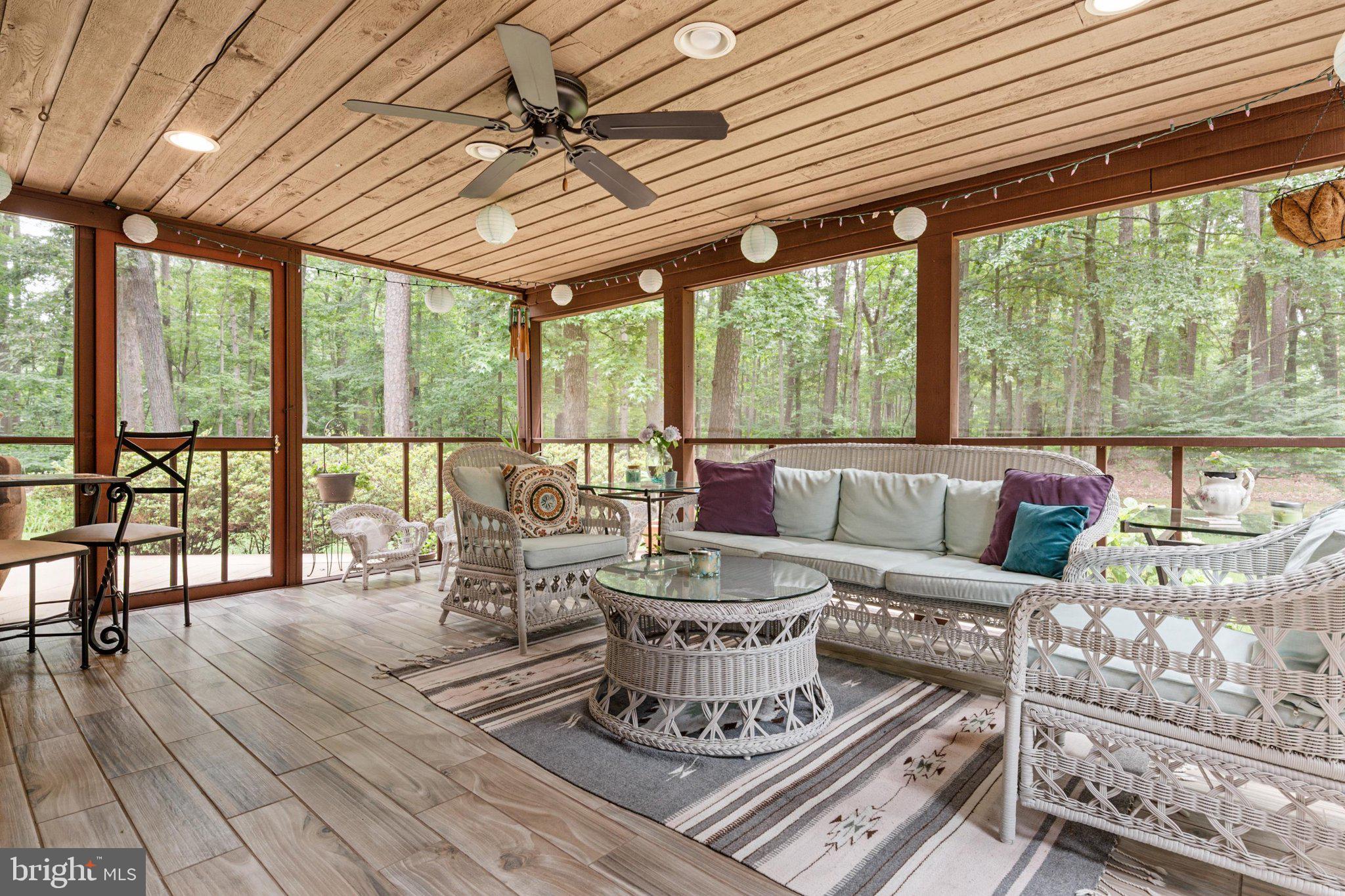 GOOSE POINT ESTATES - Residential