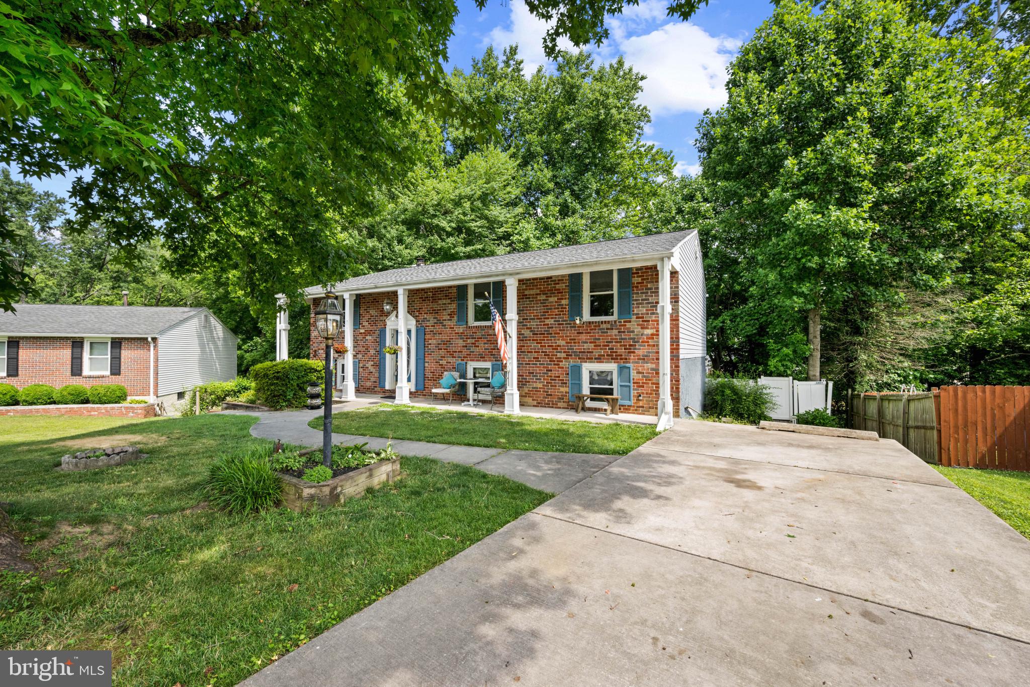 PERRY HALL GARDENS - Residential