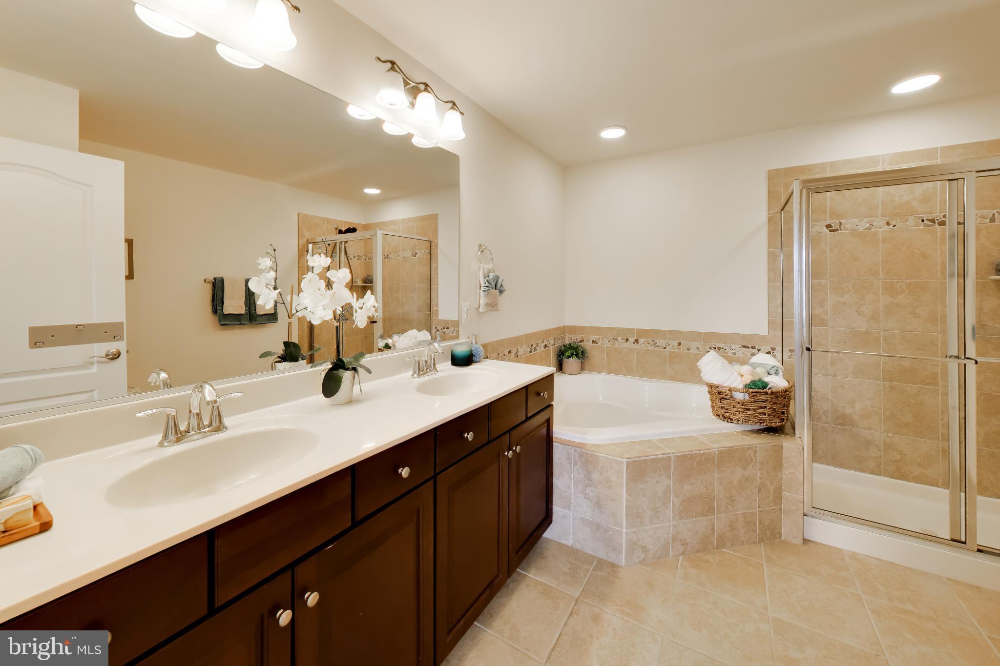 POTOMAC CLUB - Residential