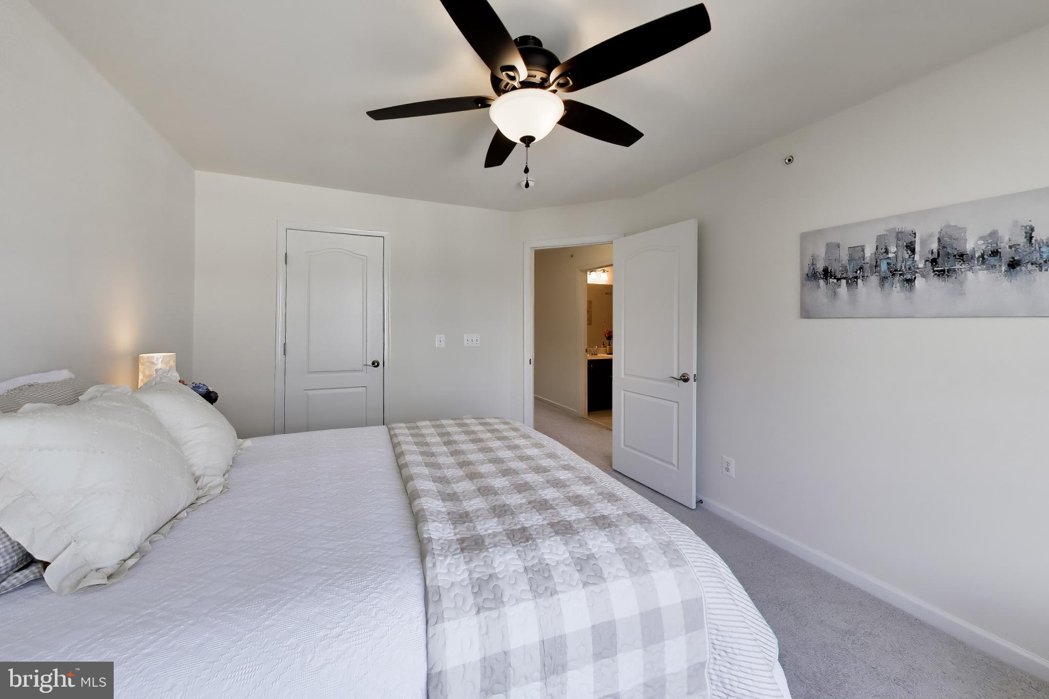 POTOMAC CLUB - Residential