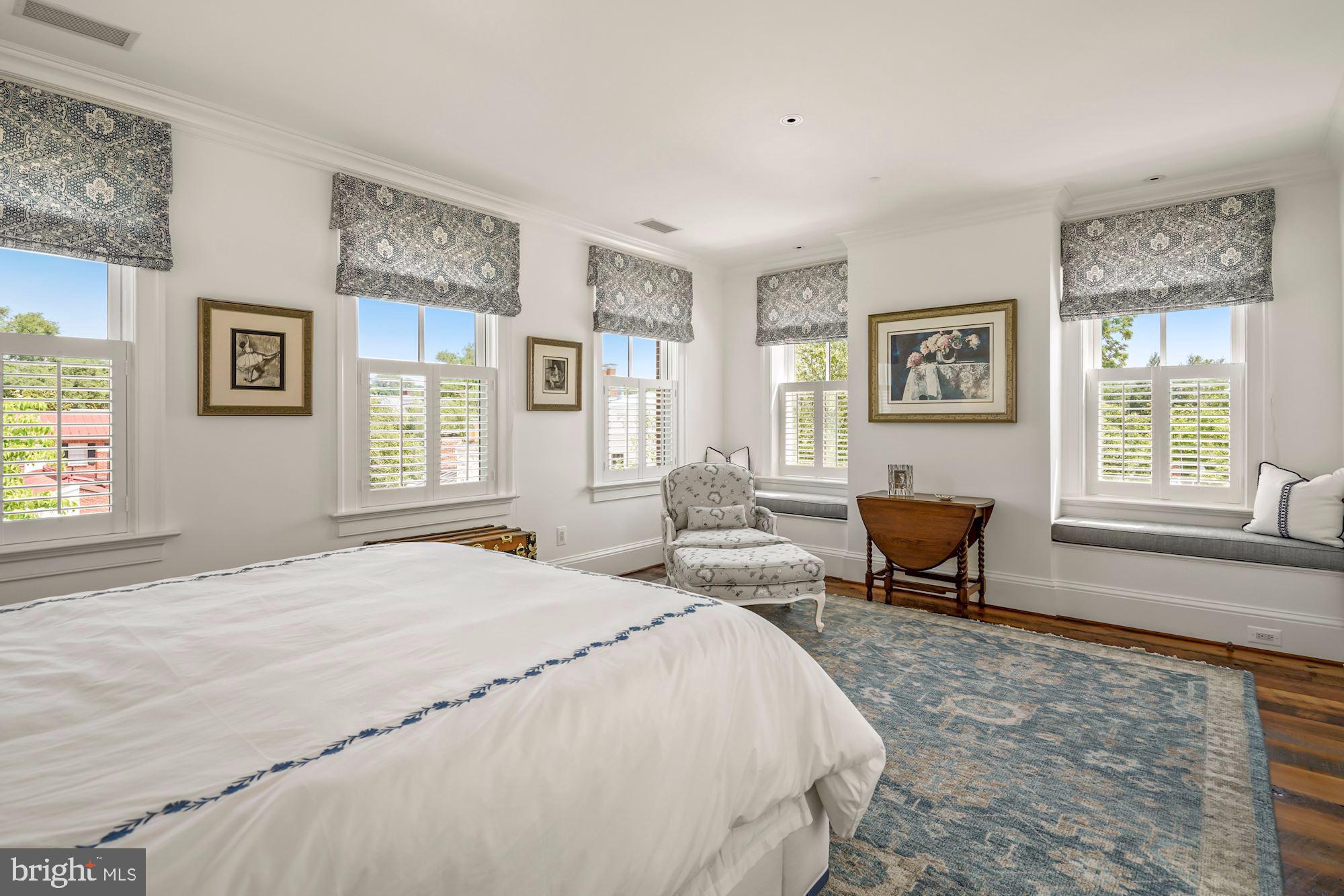 GEORGETOWN - Residential