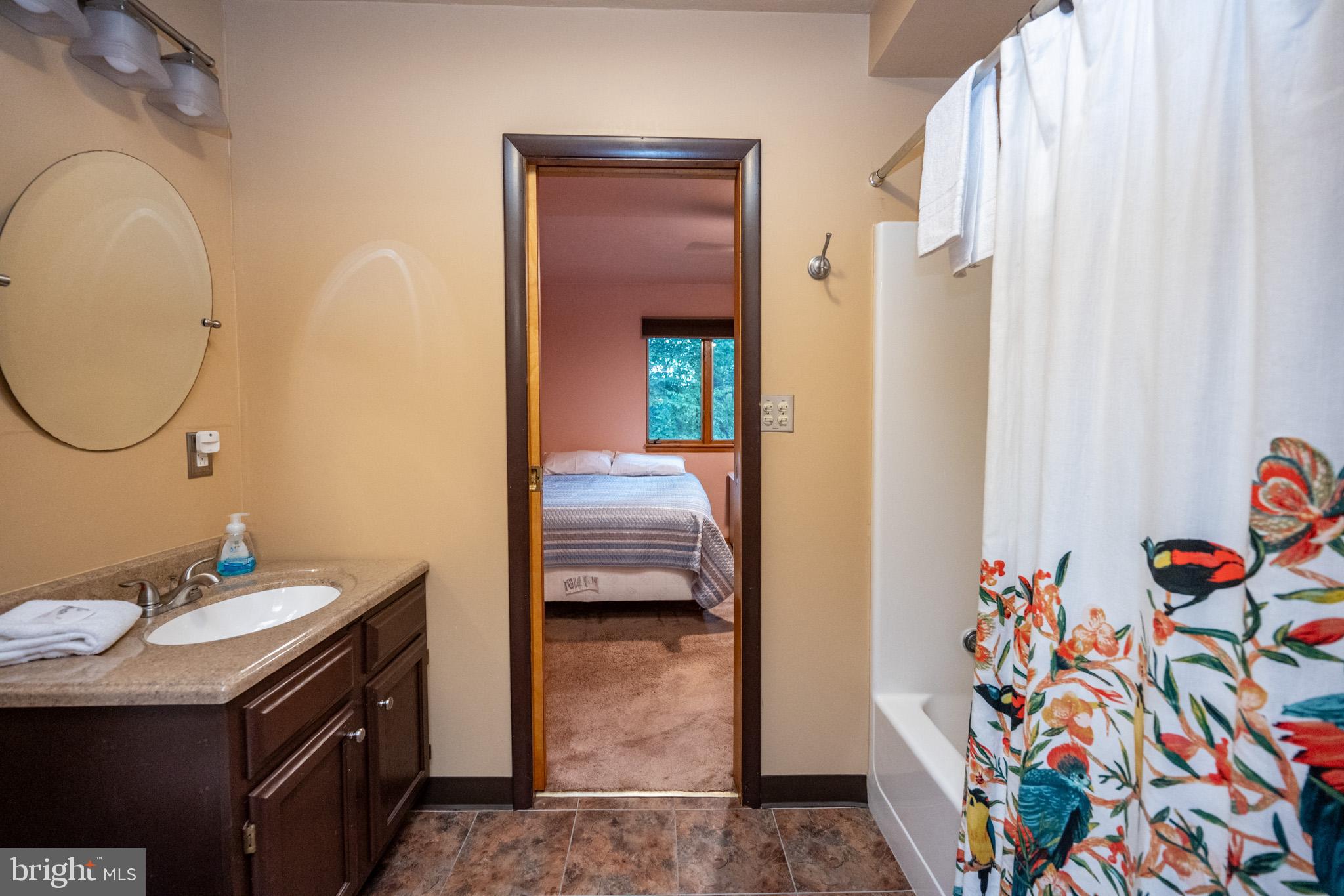 ROMAN NOSE - Residential