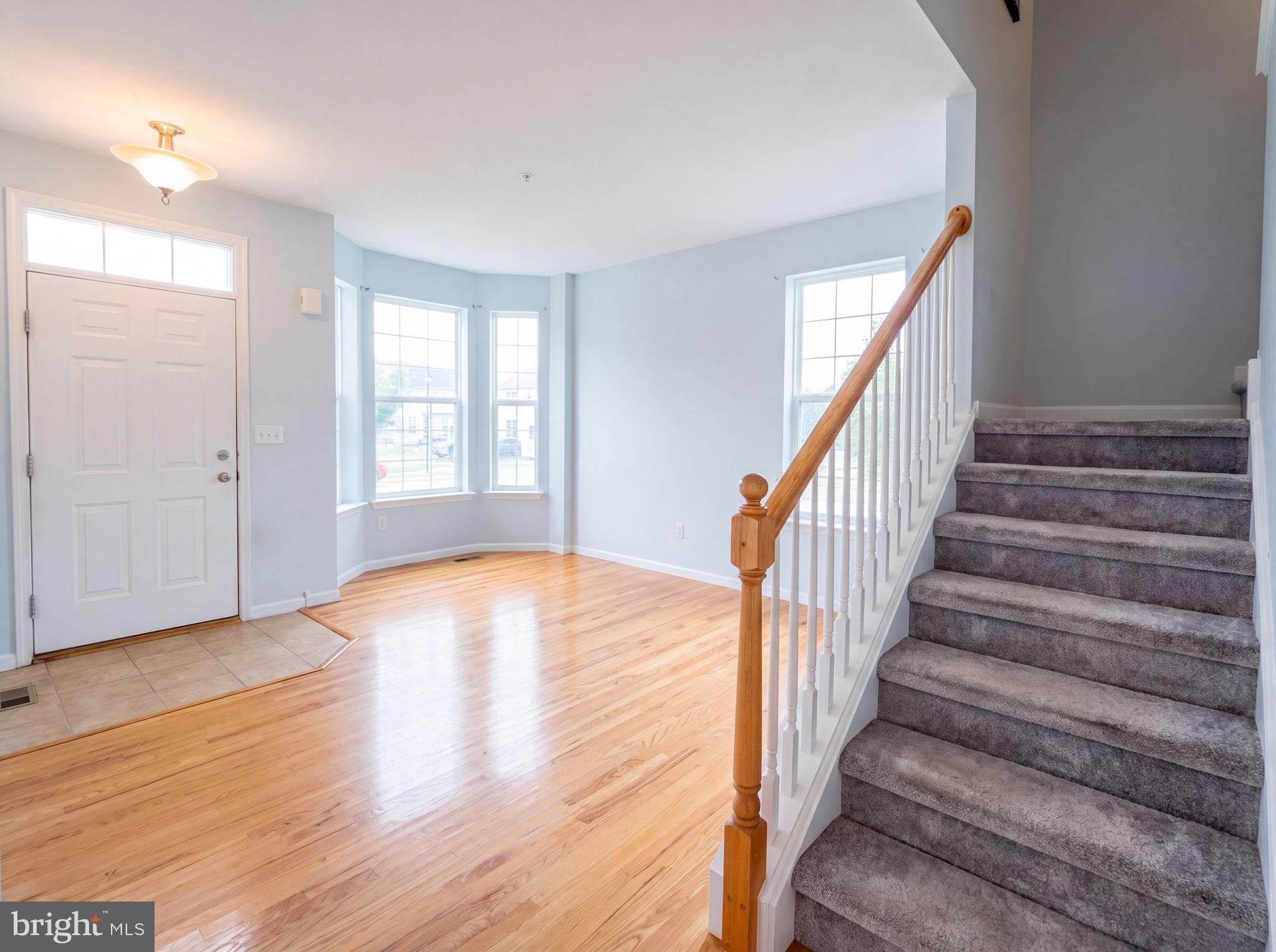 LAUREL FIELD - Residential