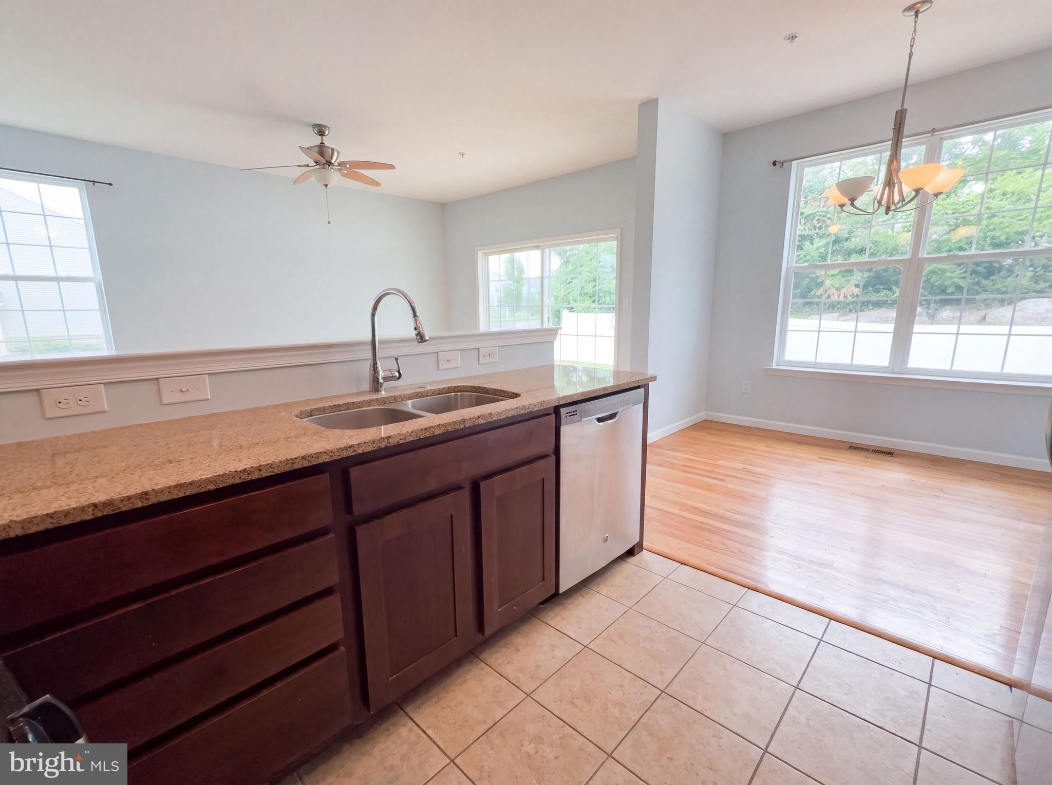 LAUREL FIELD - Residential