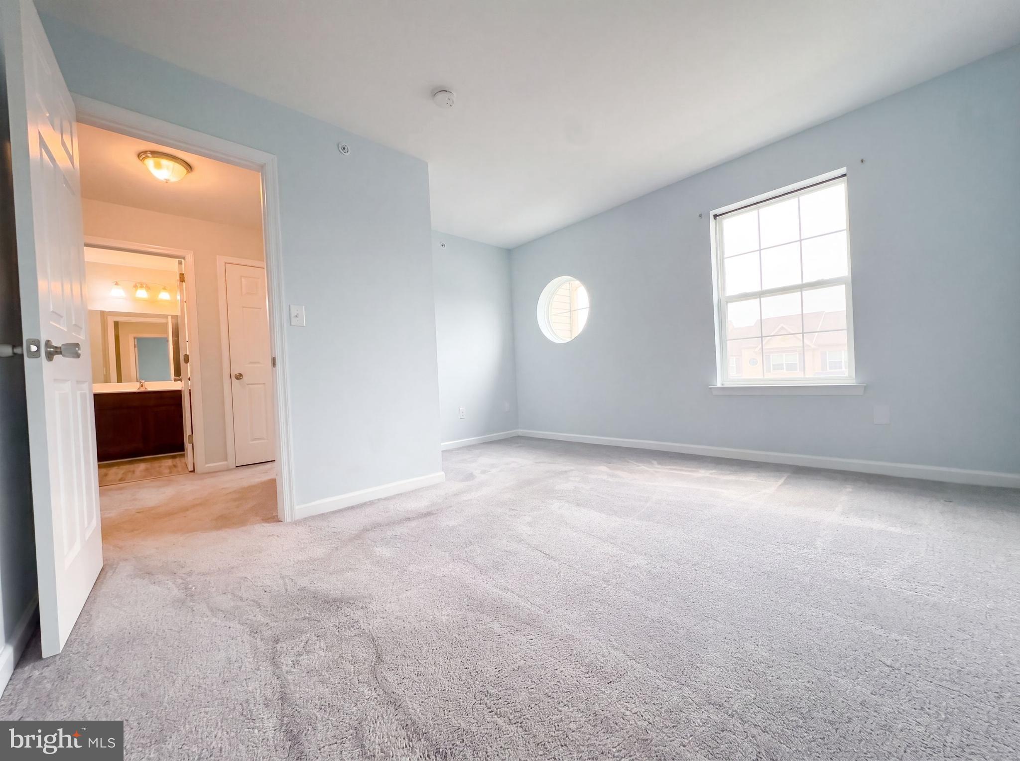 LAUREL FIELD - Residential