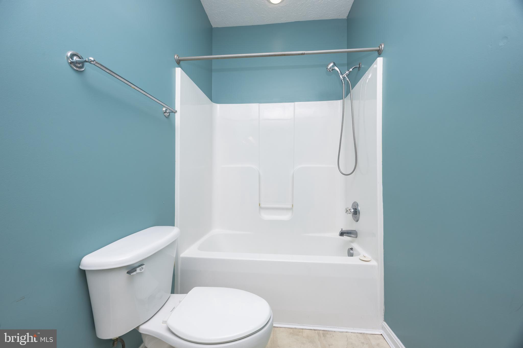 WOOD CREEK GOLF COMM - Residential