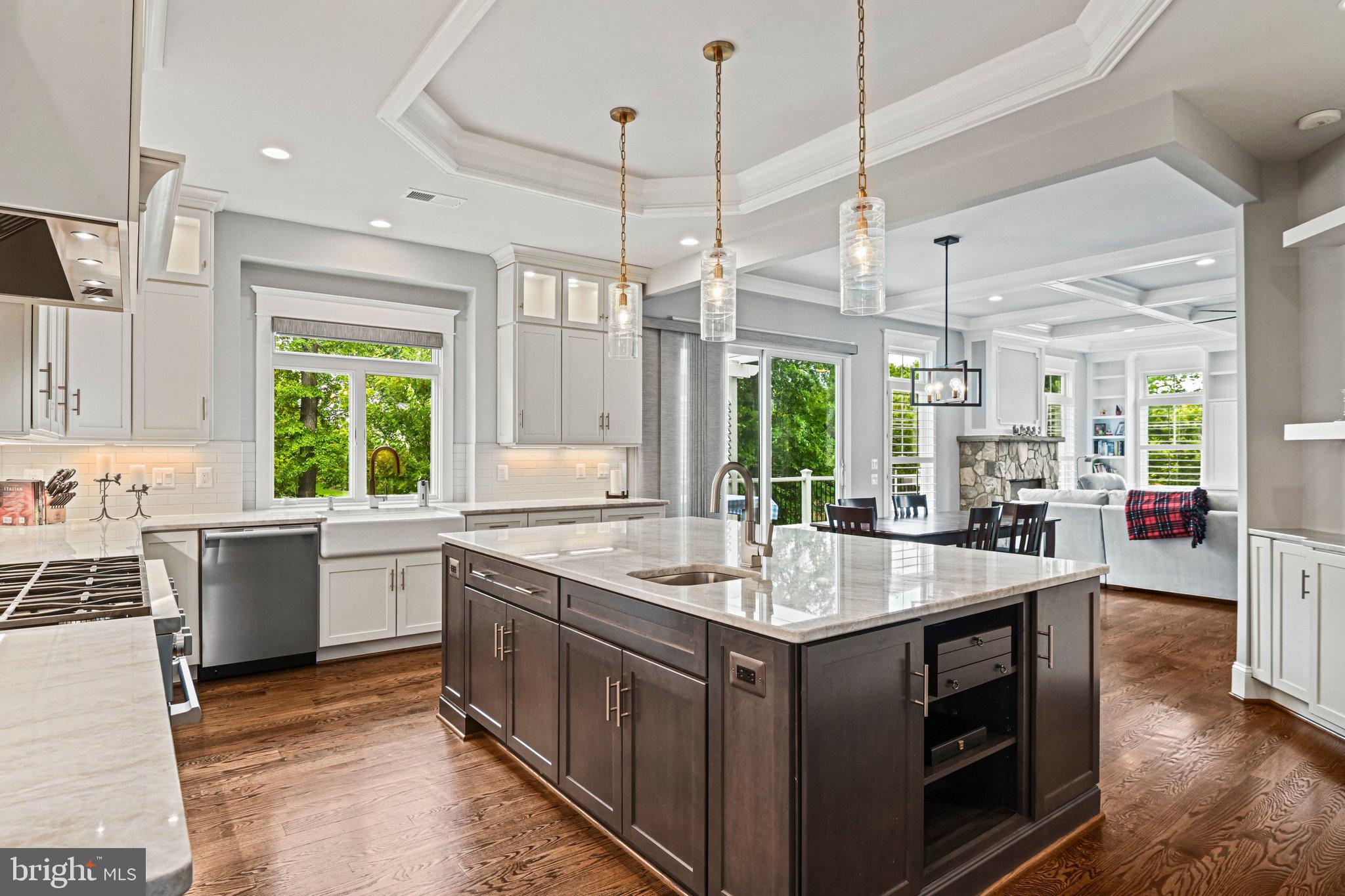 WESTBRIAR COUNTRY CLUB ESTATES - Residential