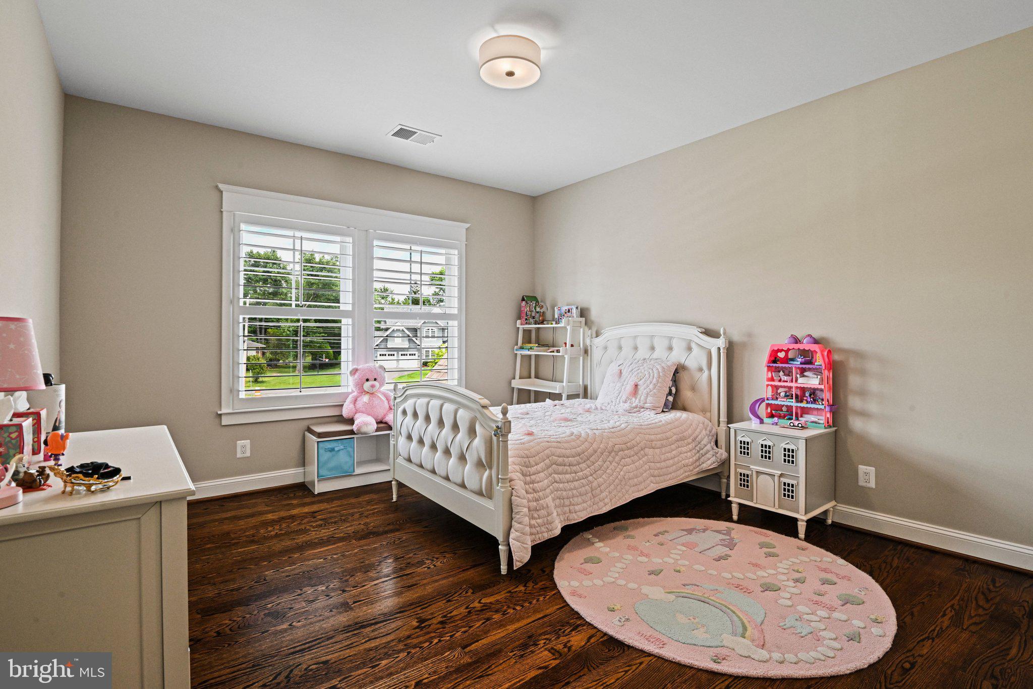 WESTBRIAR COUNTRY CLUB ESTATES - Residential