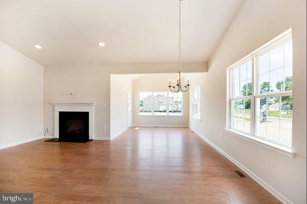 CHESAPEAKE HAVEN - Residential