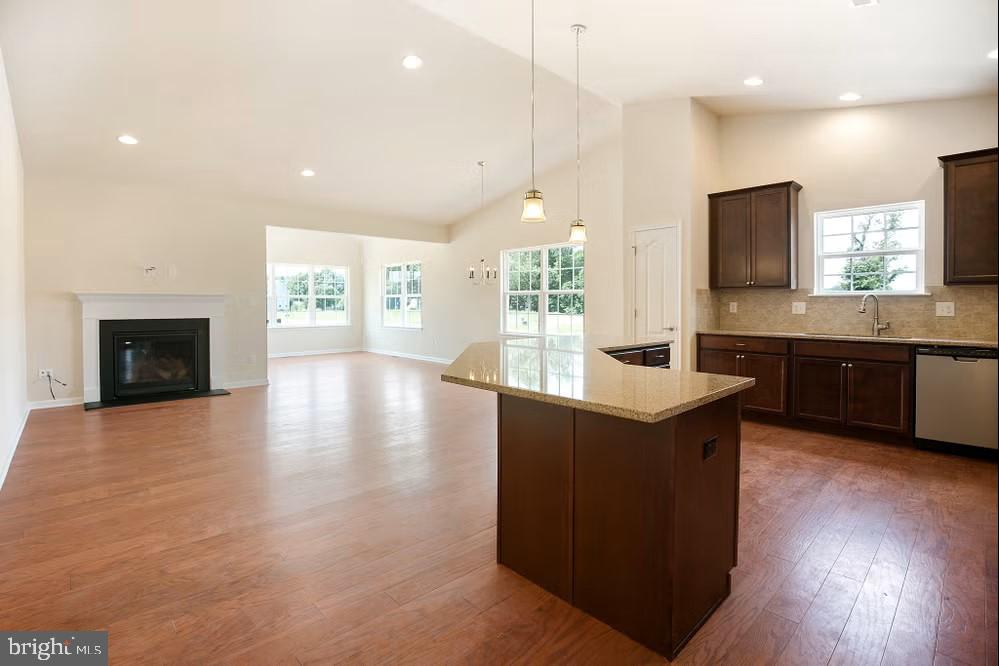 CHESAPEAKE HAVEN - Residential