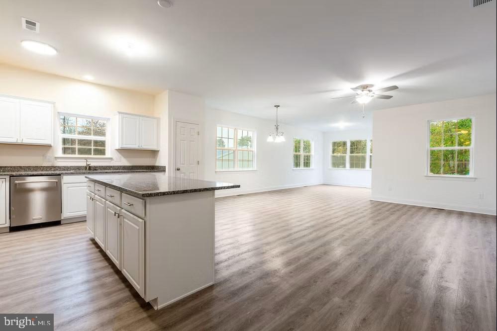 CHESAPEAKE HAVEN - Residential