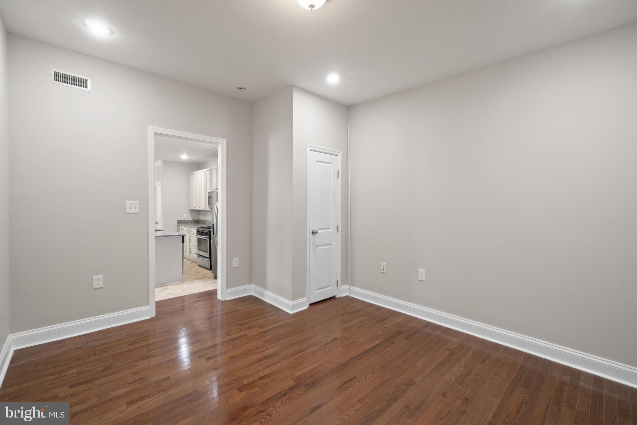 PATTERSON PARK - Residential