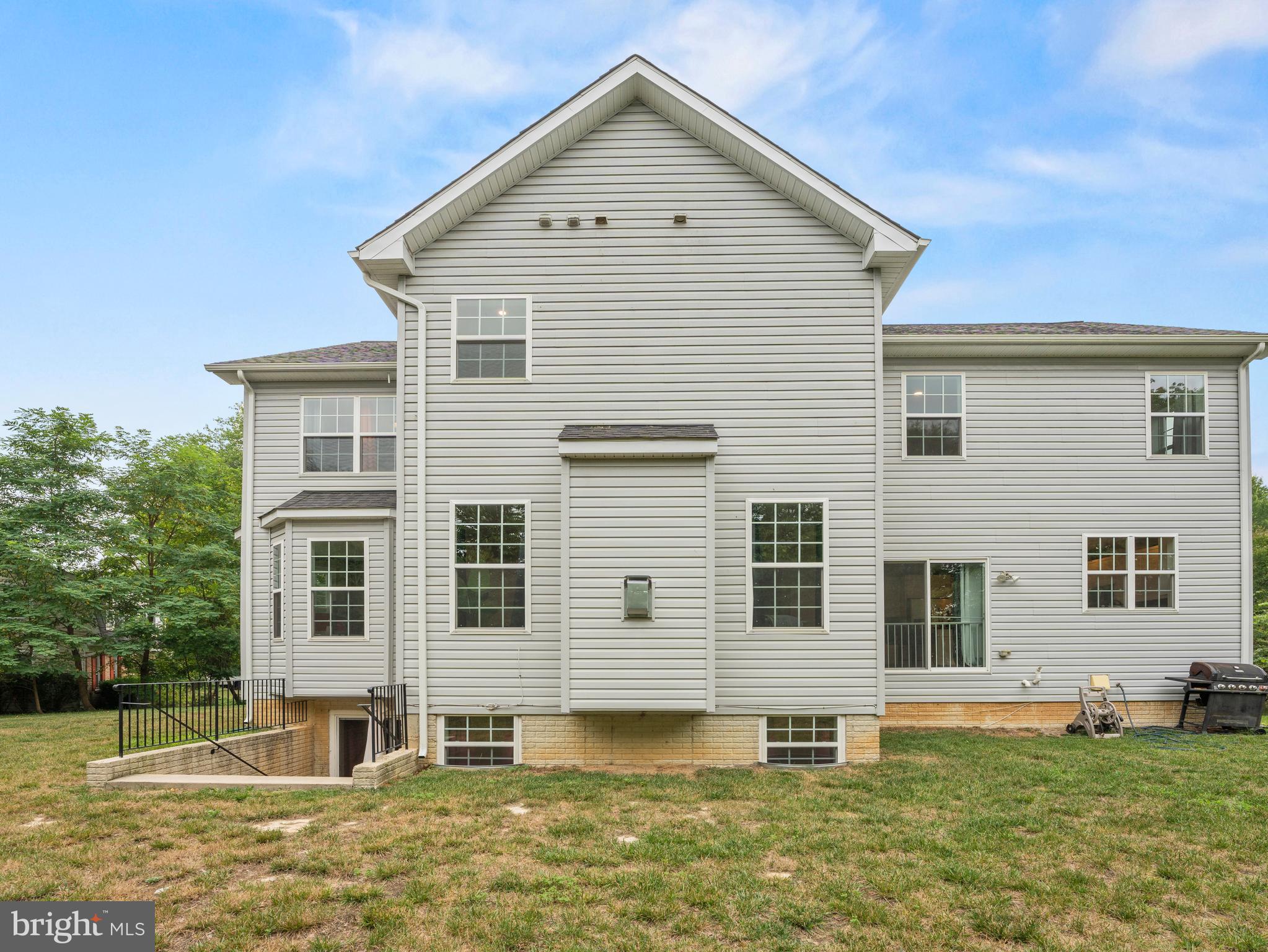 TANTALLON ON THE POTOMAC - Residential