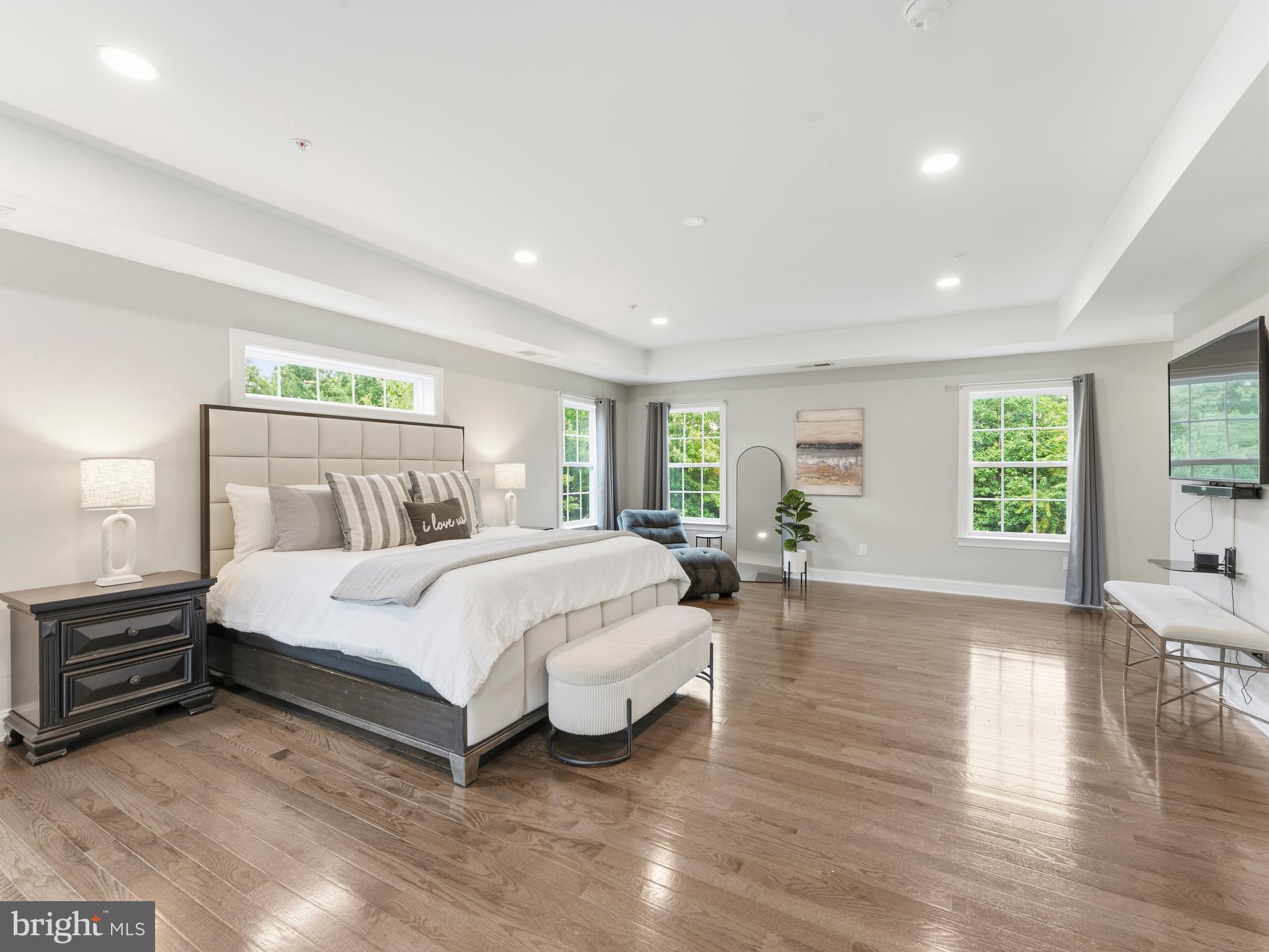TANTALLON ON THE POTOMAC - Residential