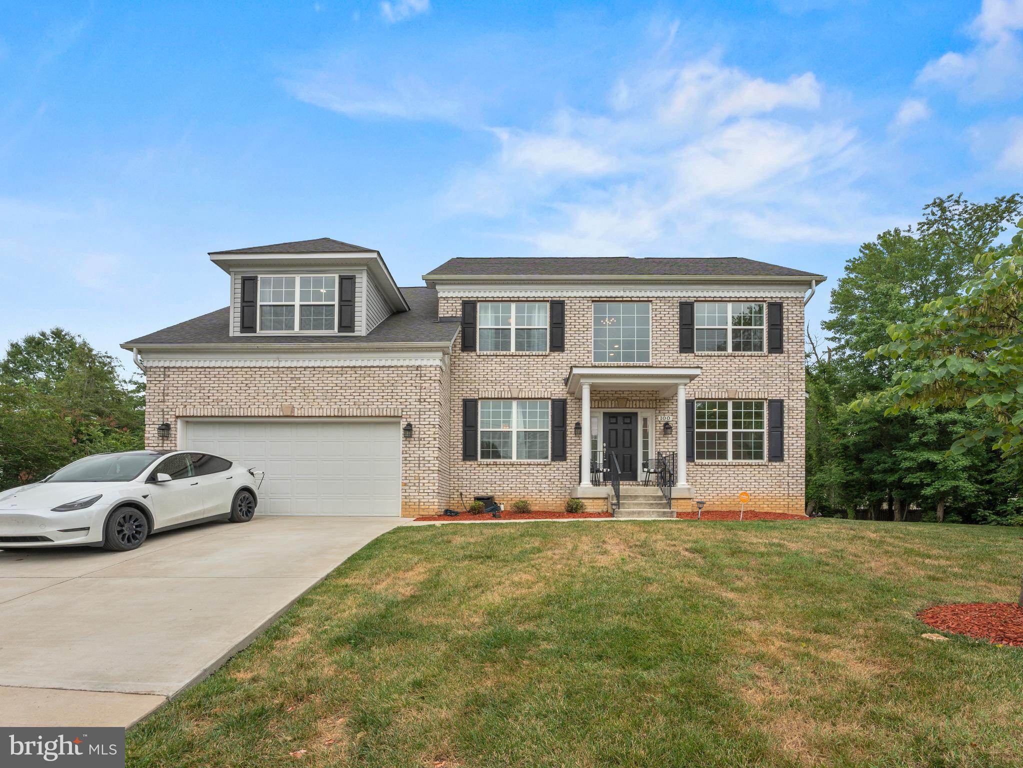 TANTALLON ON THE POTOMAC - Residential