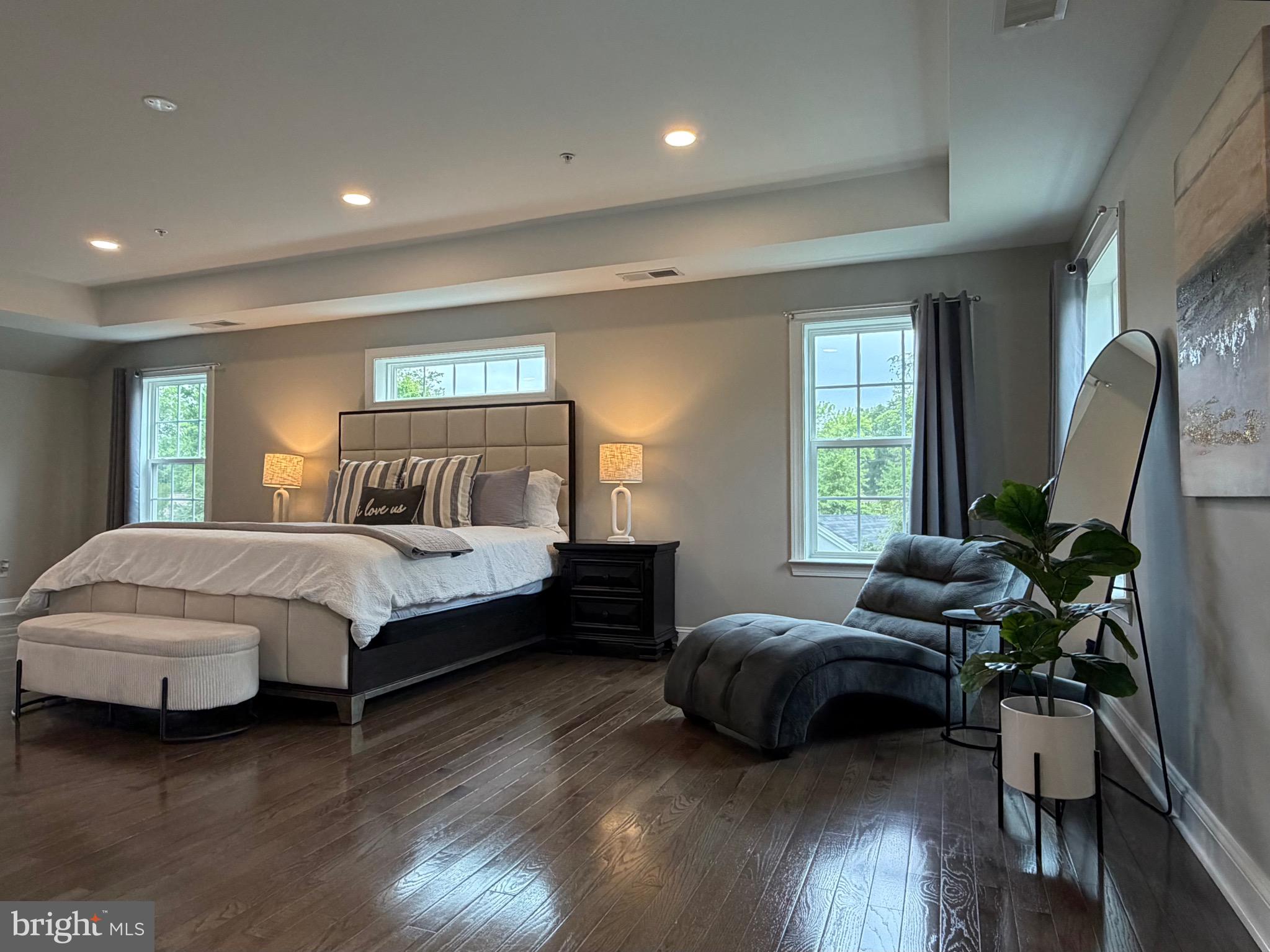 TANTALLON ON THE POTOMAC - Residential