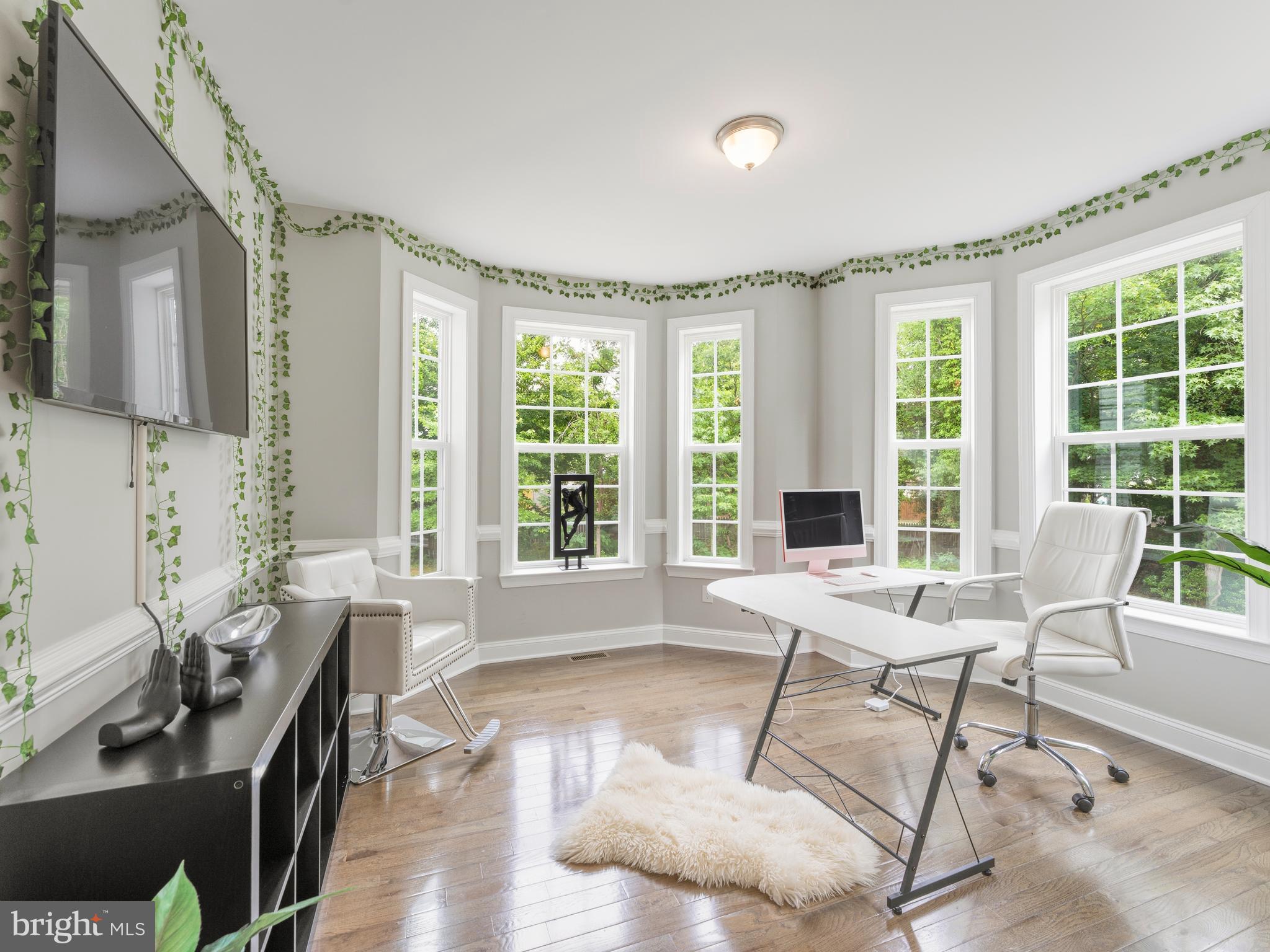 TANTALLON ON THE POTOMAC - Residential
