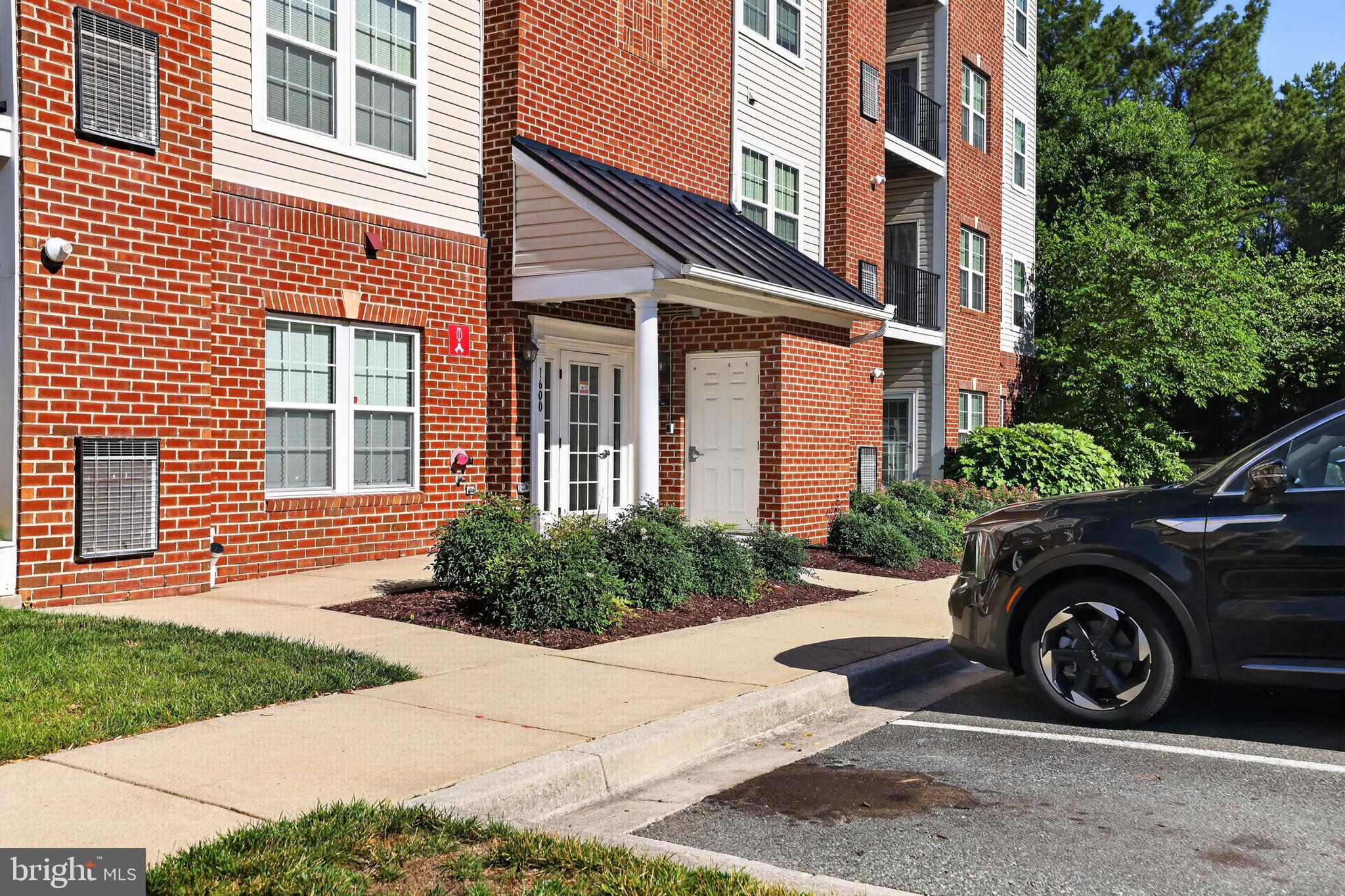 STONEY RUN - Residential