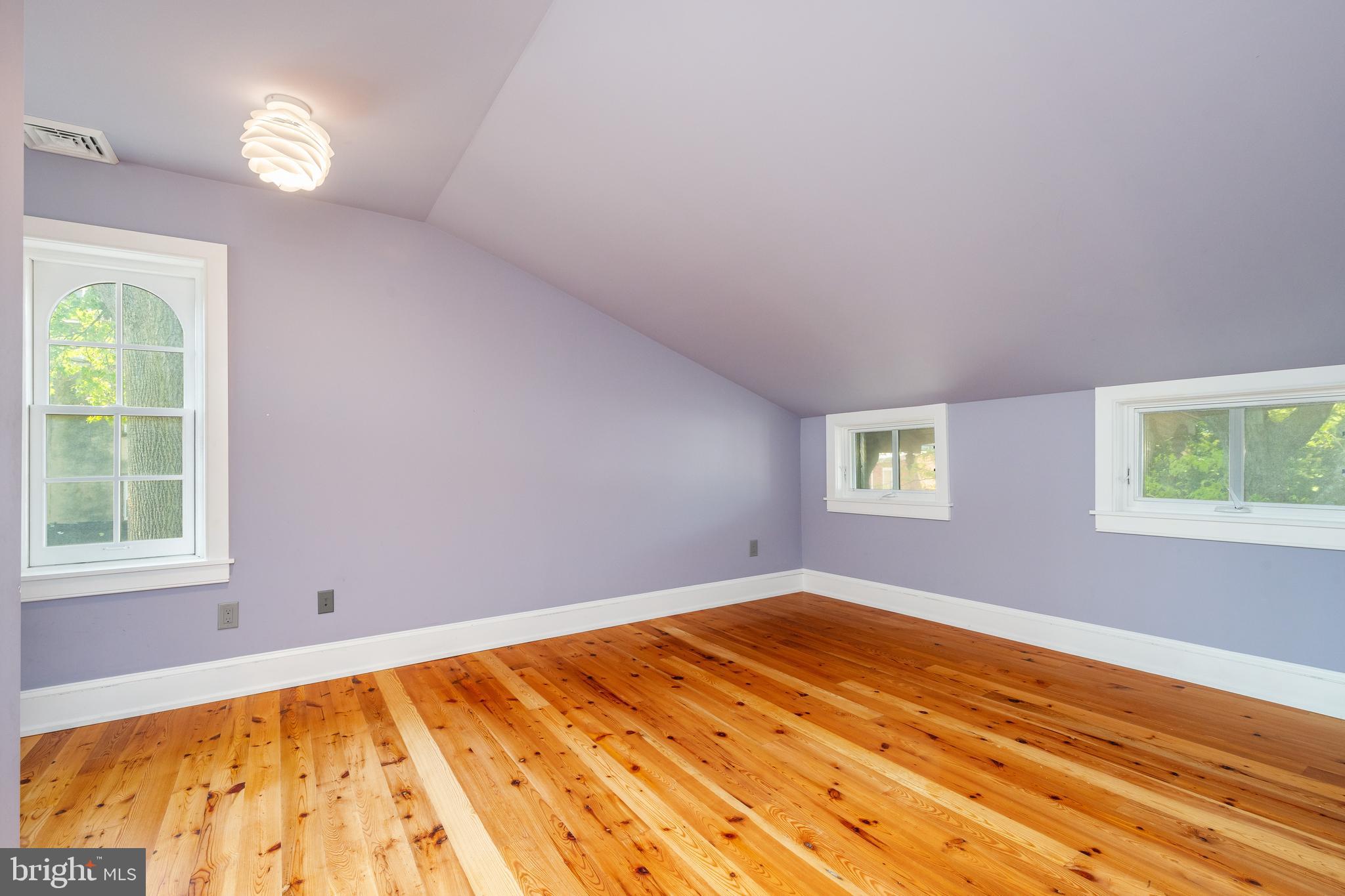 ART MUSEUM AREA - Residential