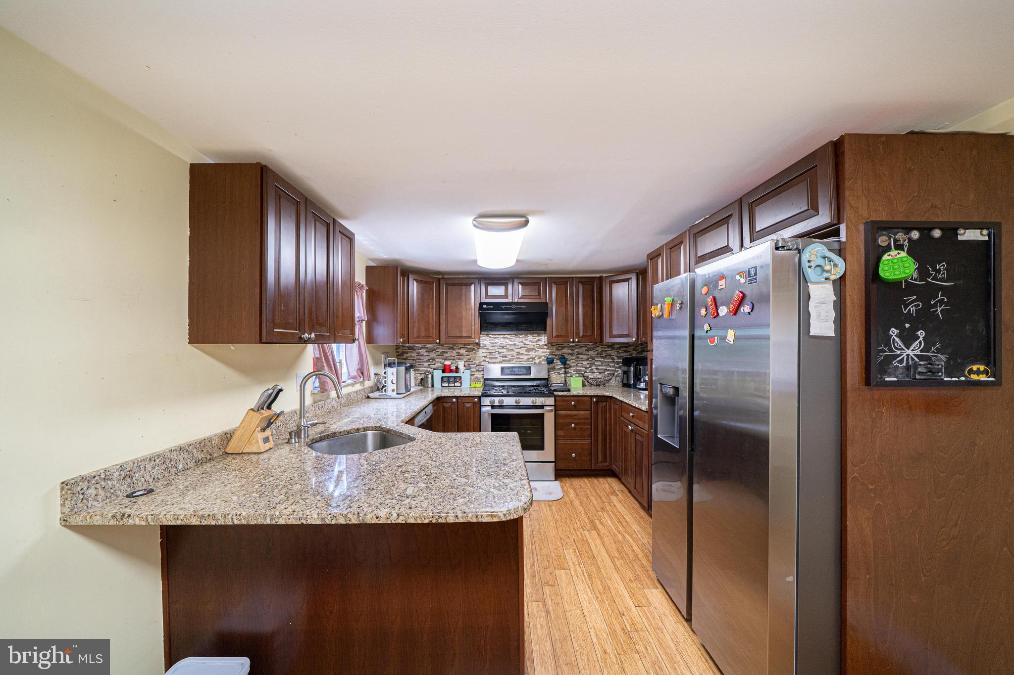 FOX CHASE - Residential