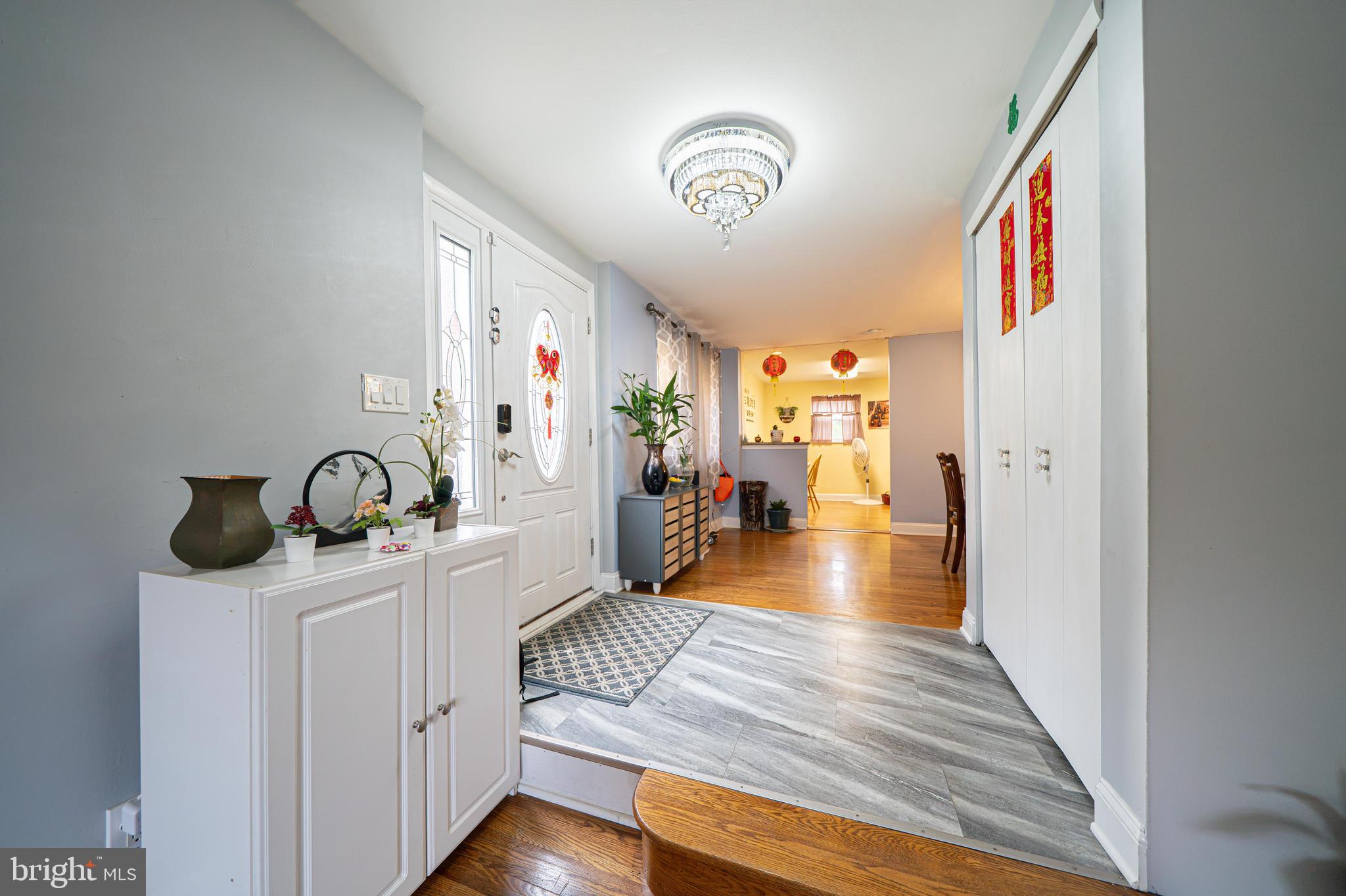 FOX CHASE - Residential