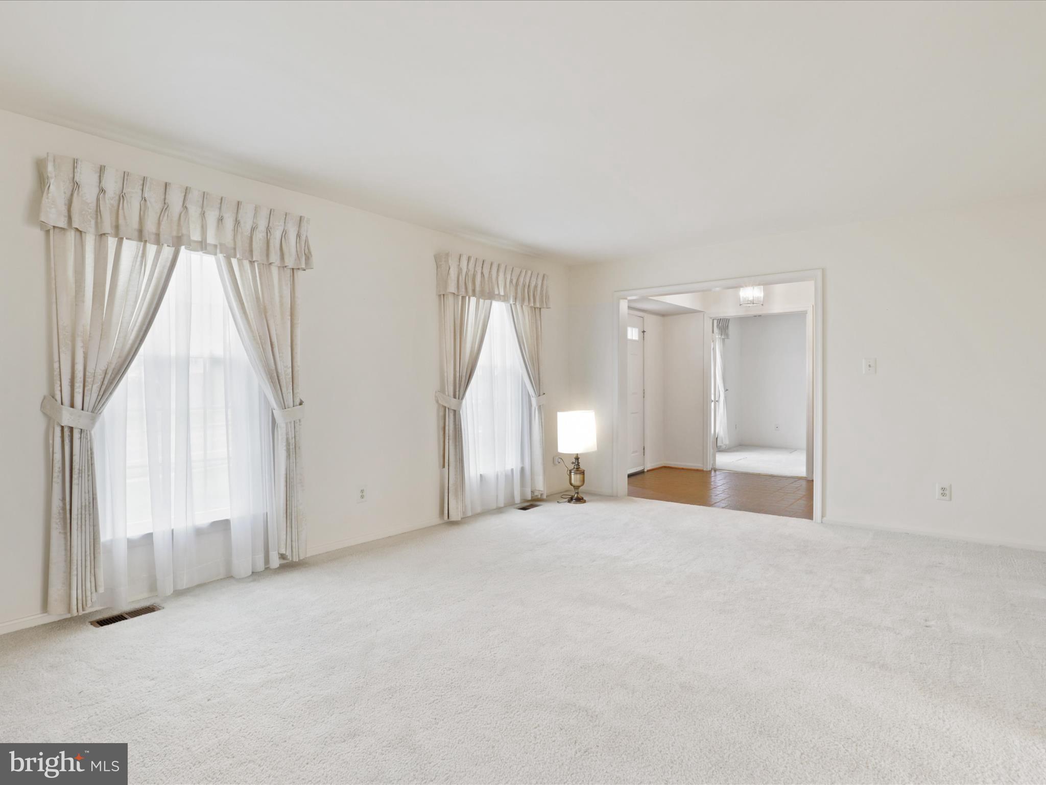 SIGNAL HILL - Residential