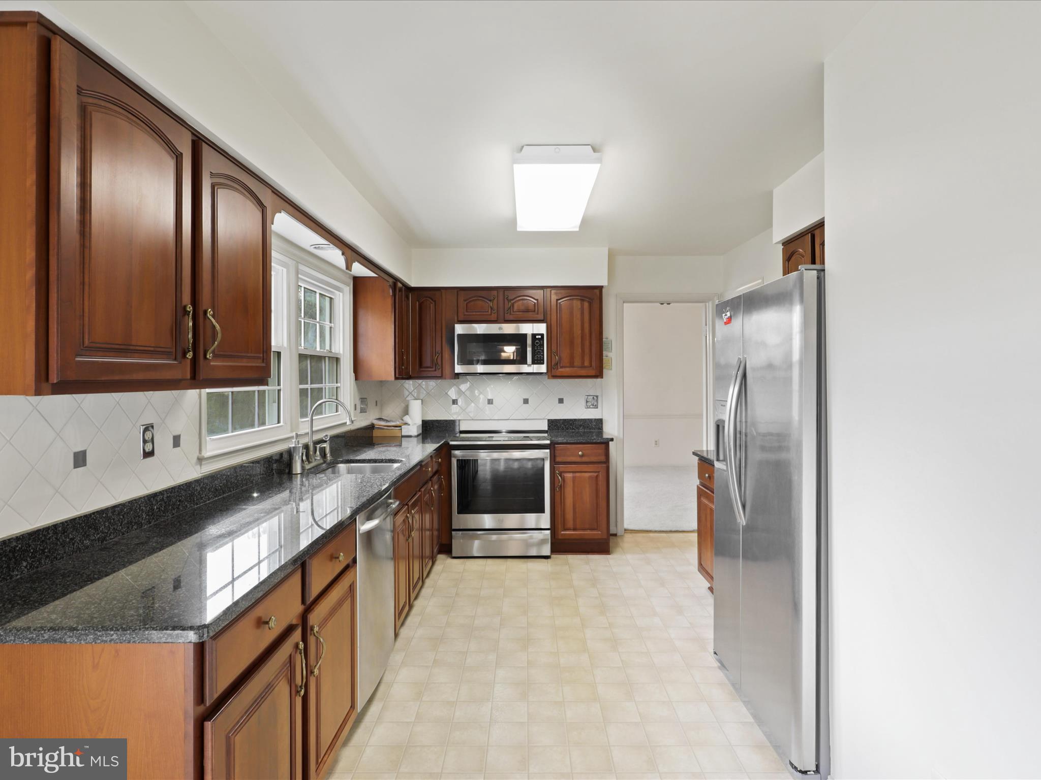 SIGNAL HILL - Residential