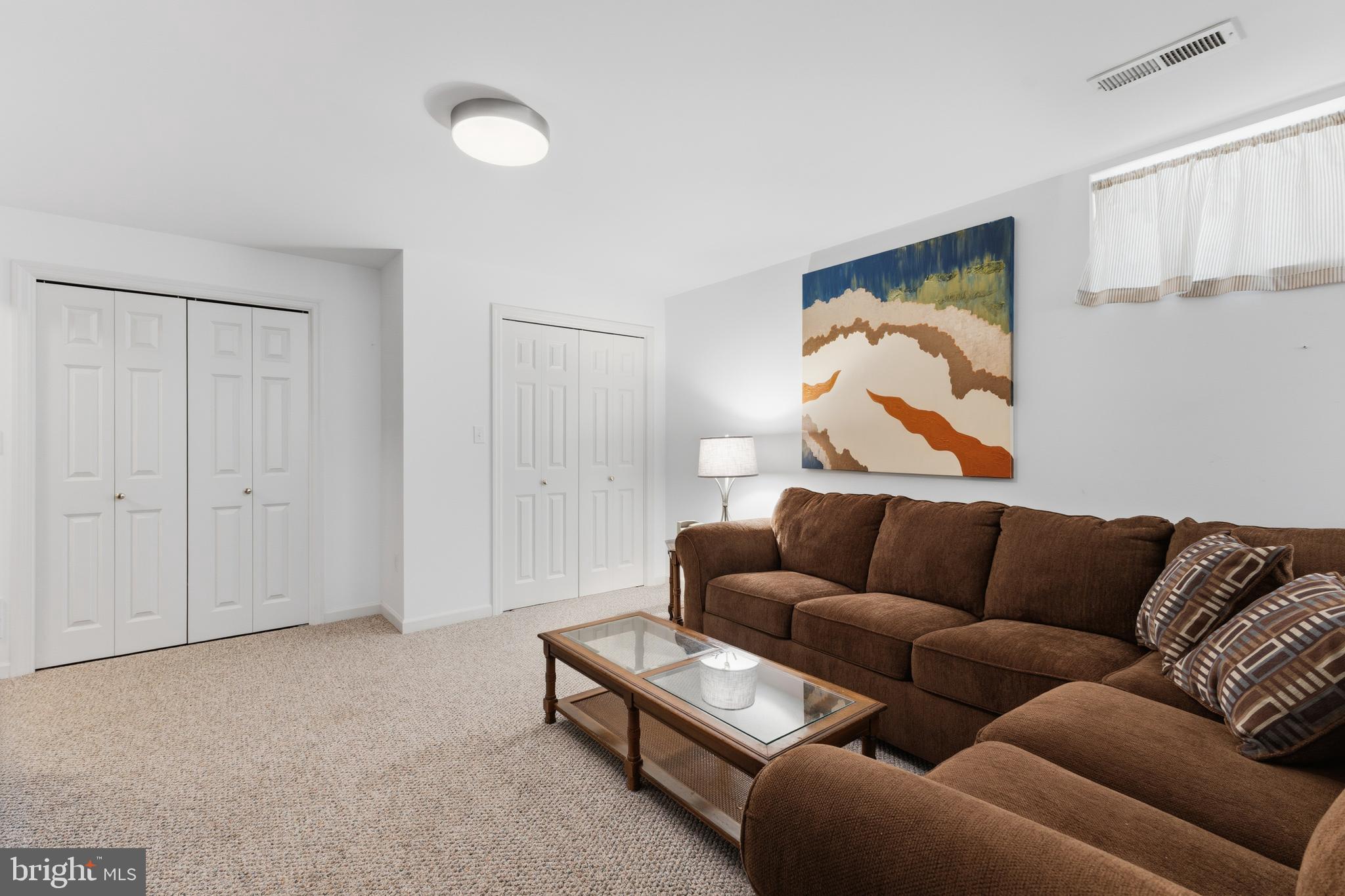 SAYBROOK - Residential