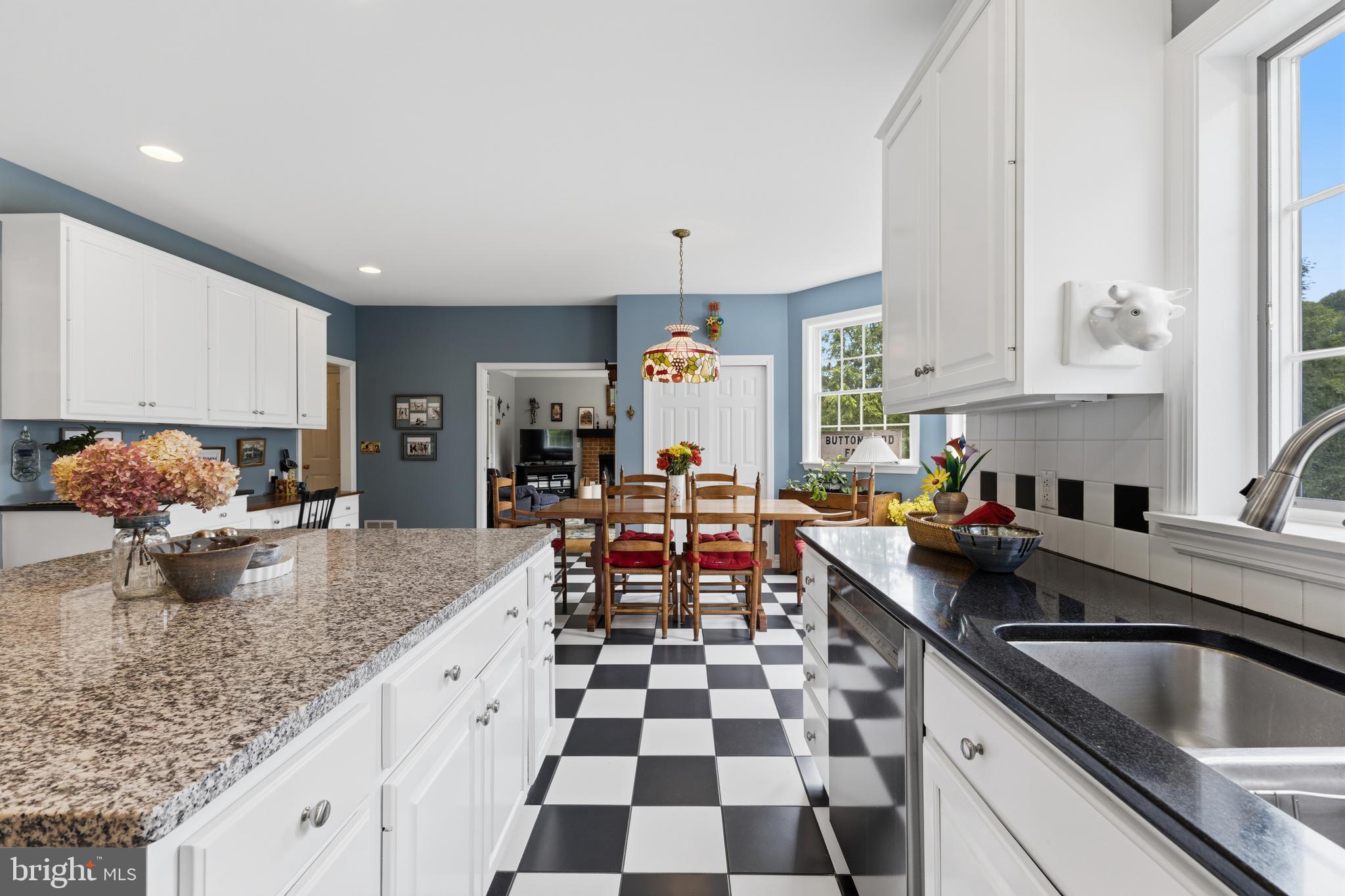 SAYBROOK - Residential