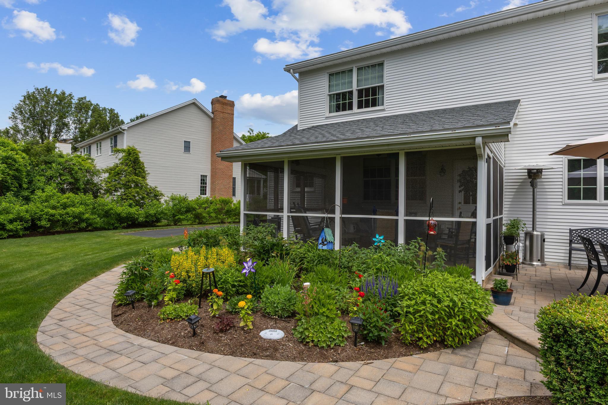 SAYBROOK - Residential