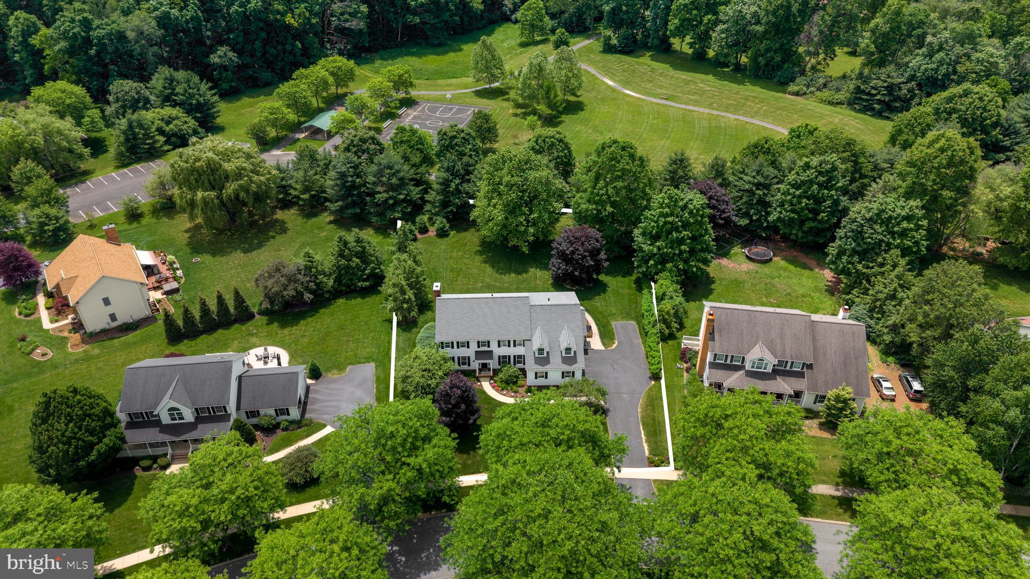 SAYBROOK - Residential