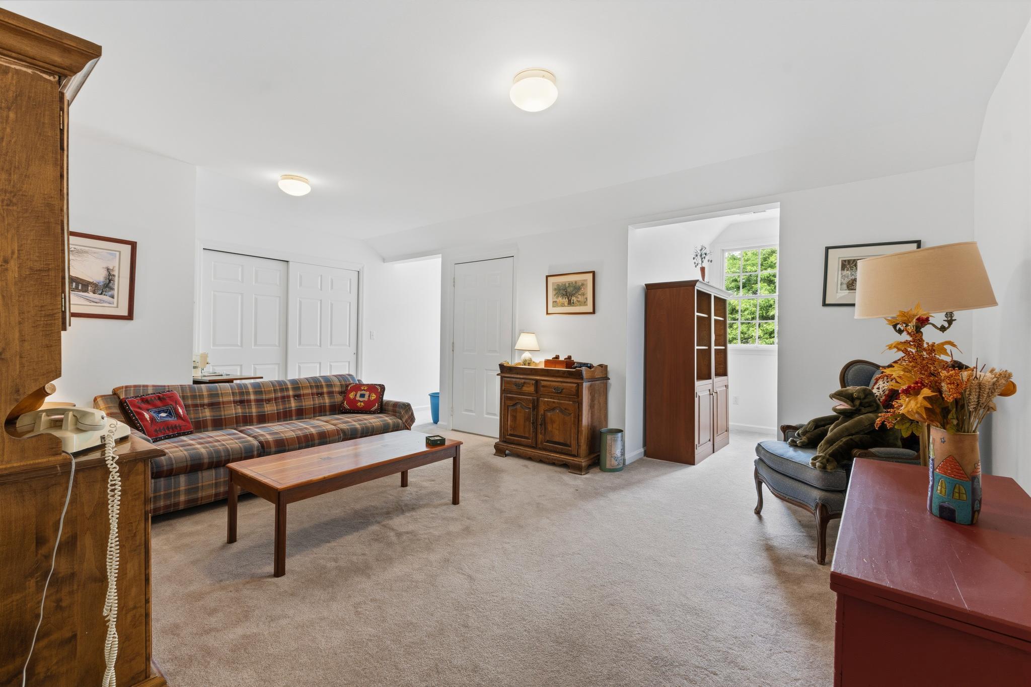 SAYBROOK - Residential