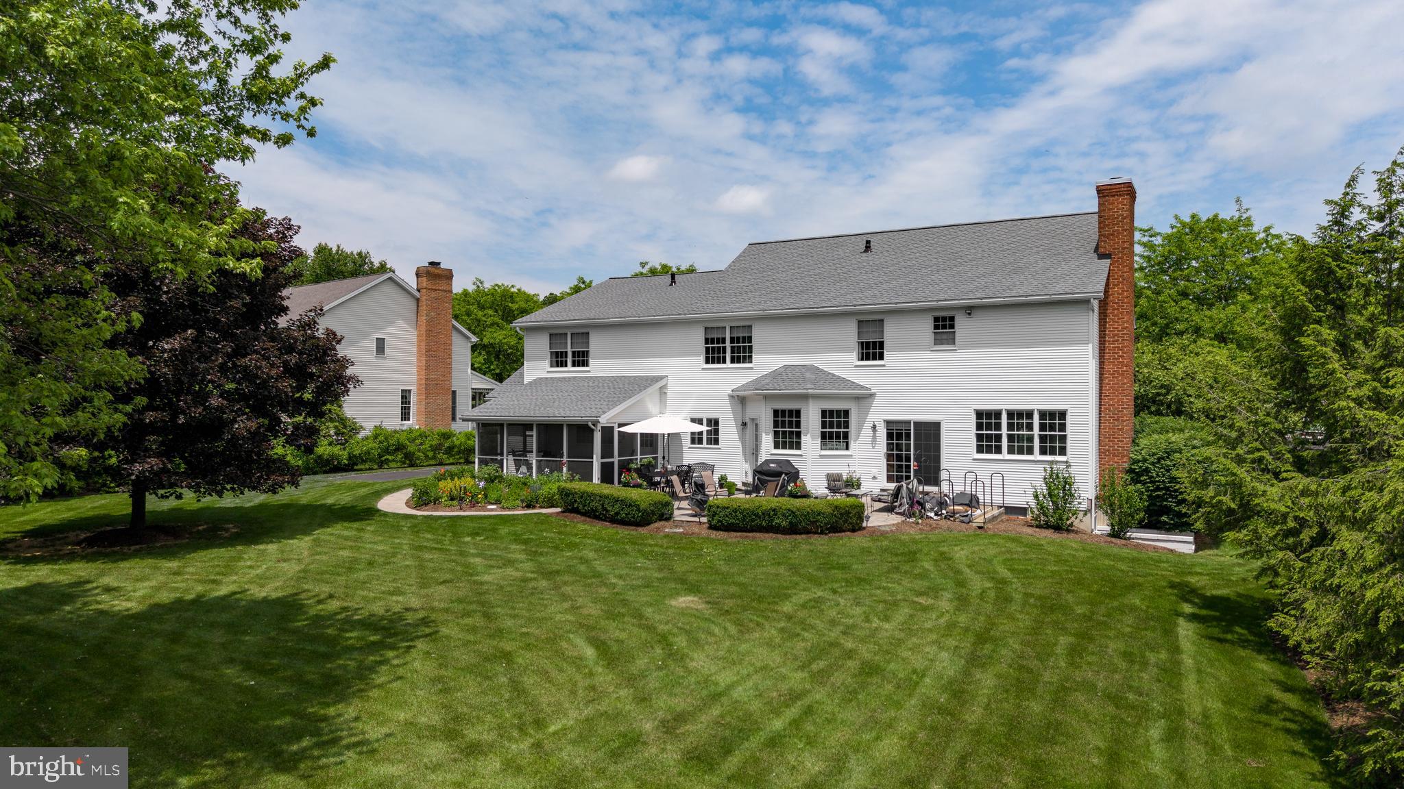 SAYBROOK - Residential