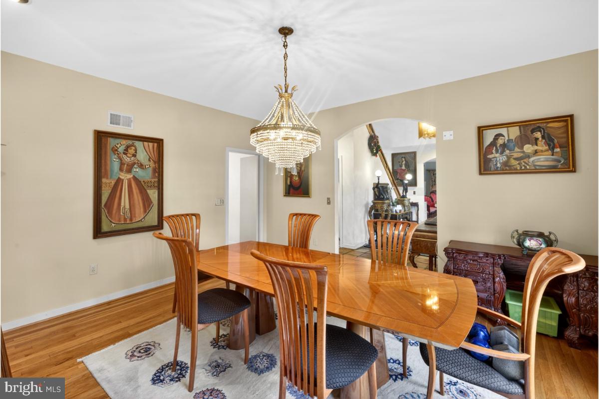GLEN MILL VILLAGE - Residential