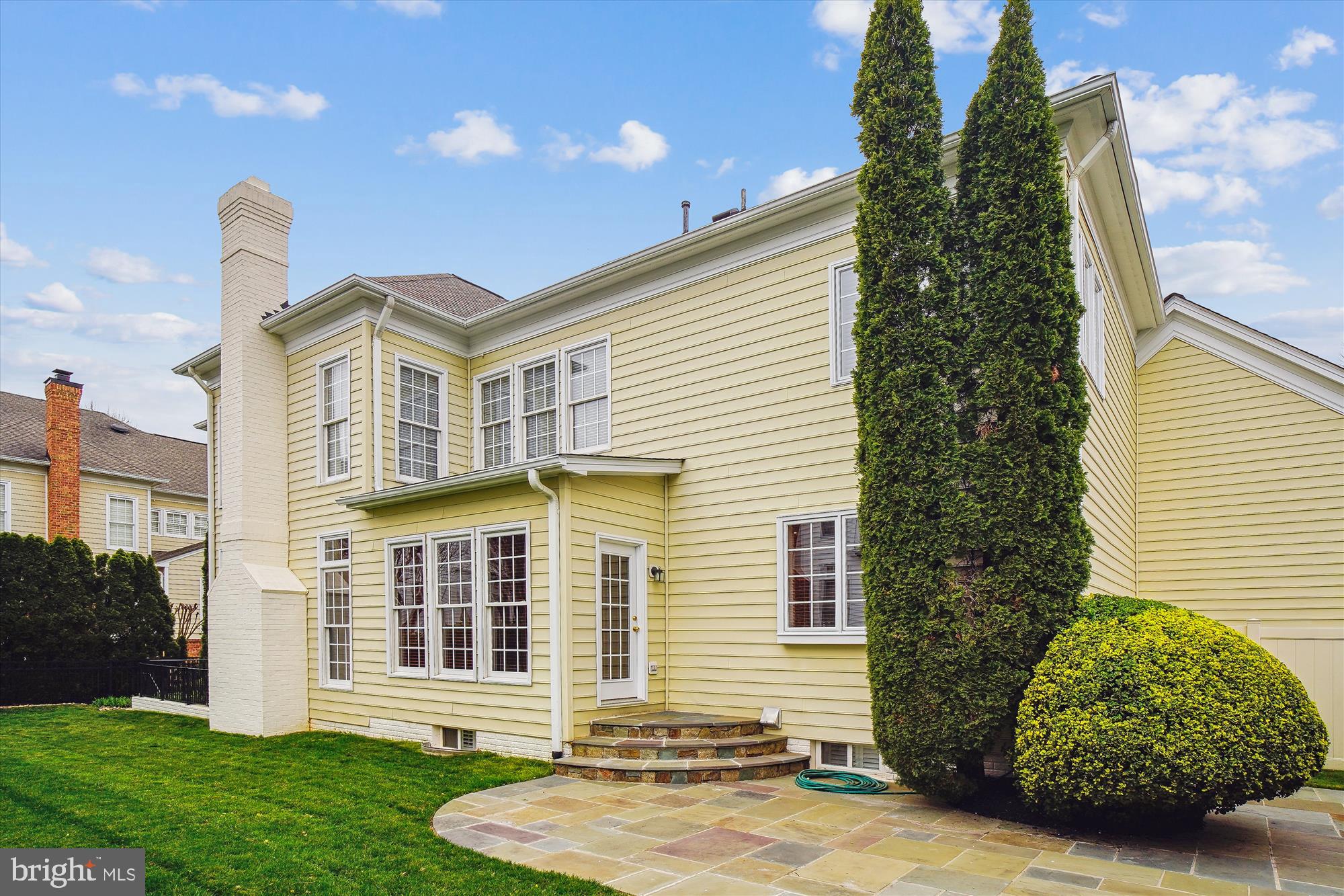 FALLSGROVE - Residential