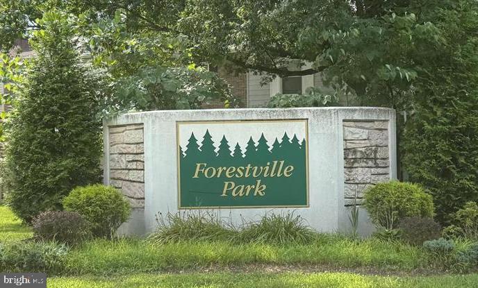 FORESTVILLE PARK - Residential