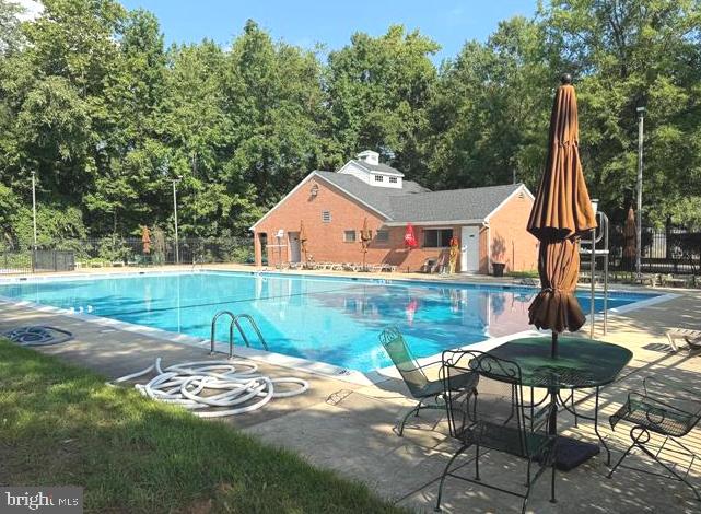 FORESTVILLE PARK - Residential