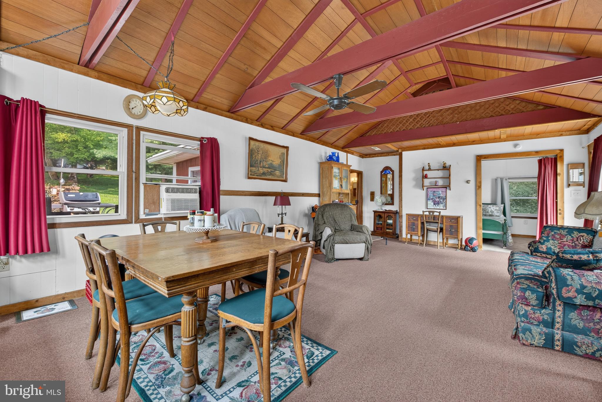 LONG LEVEL - LAKE CLARKE - Residential