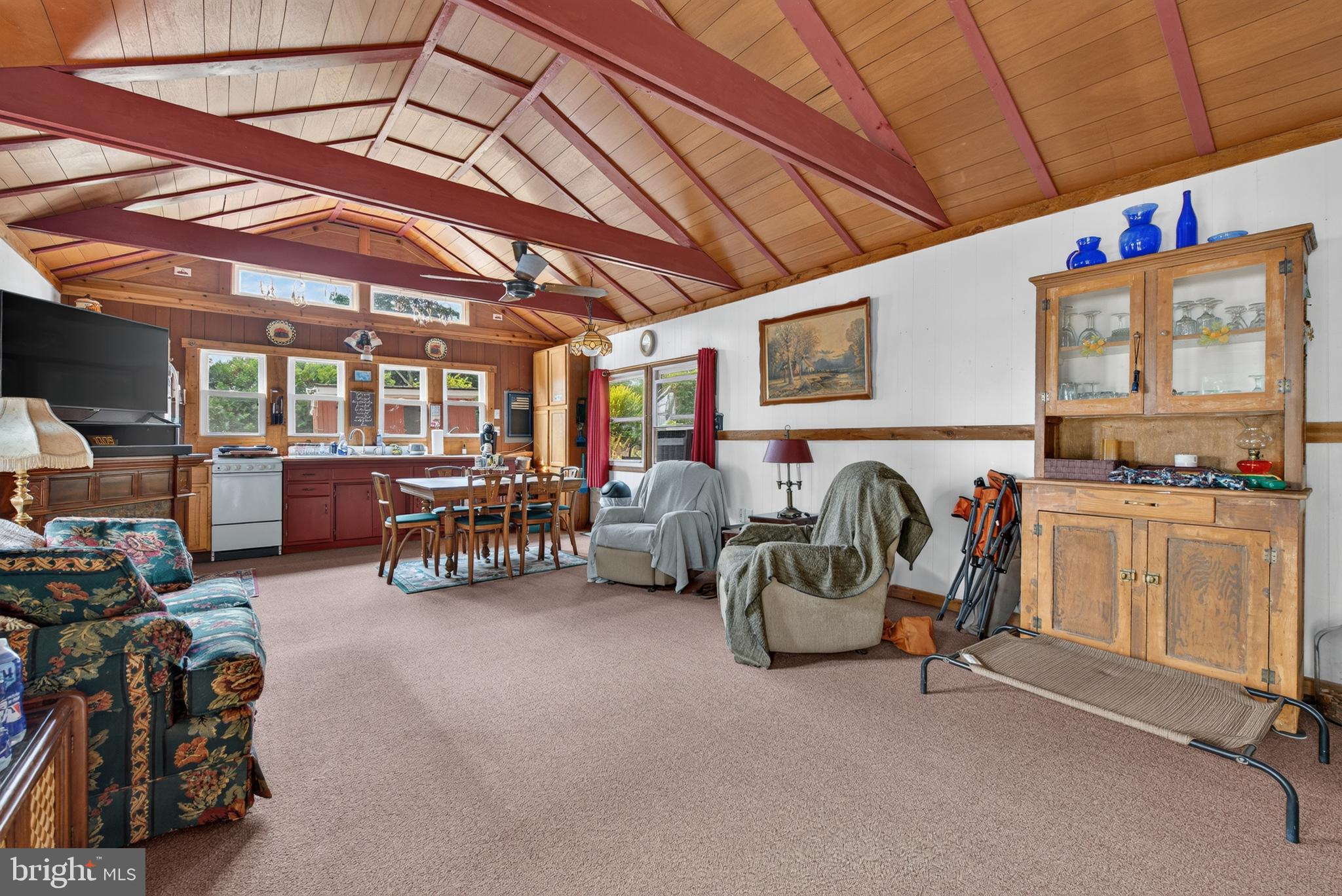 LONG LEVEL - LAKE CLARKE - Residential
