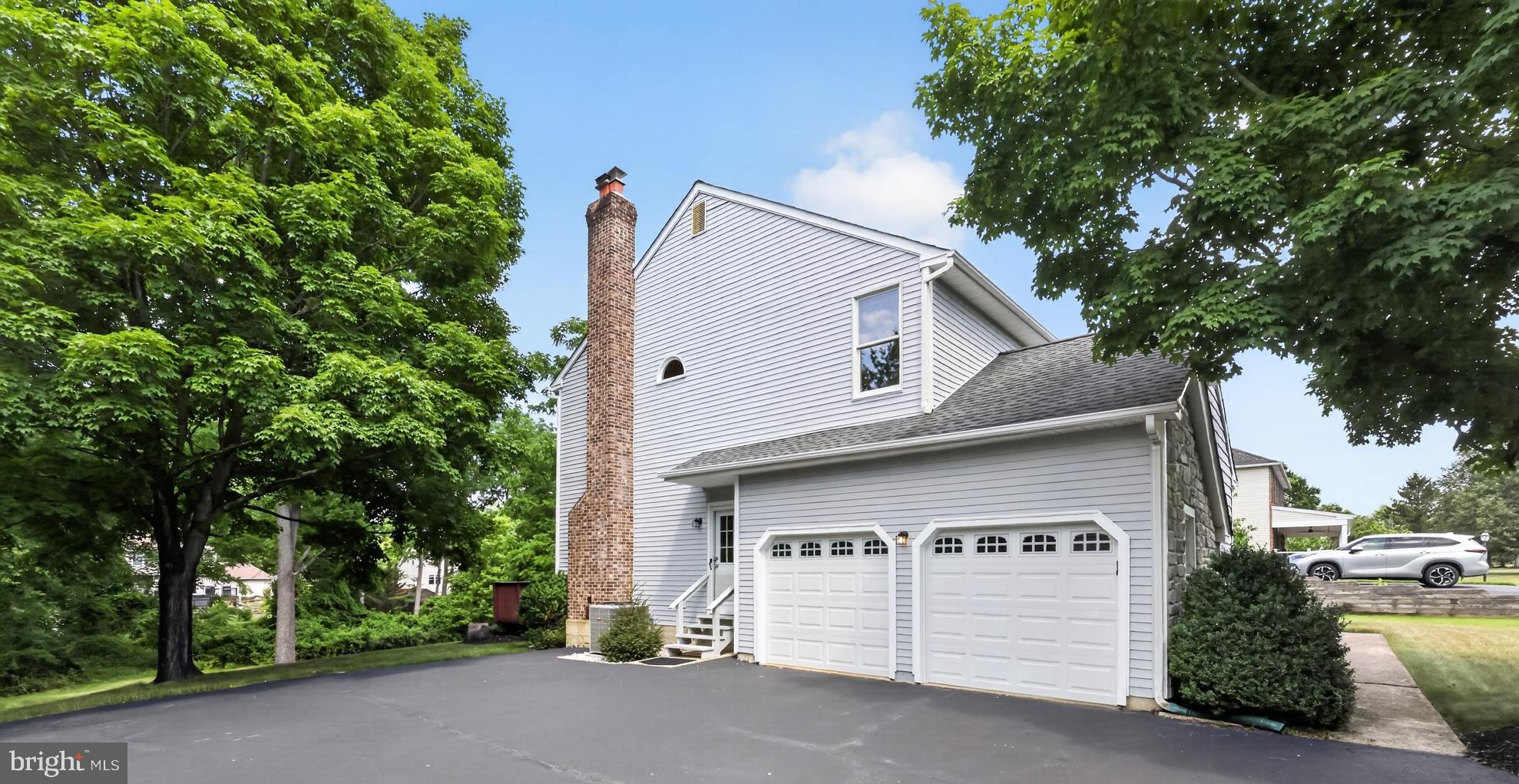 WOODBROOK - Residential