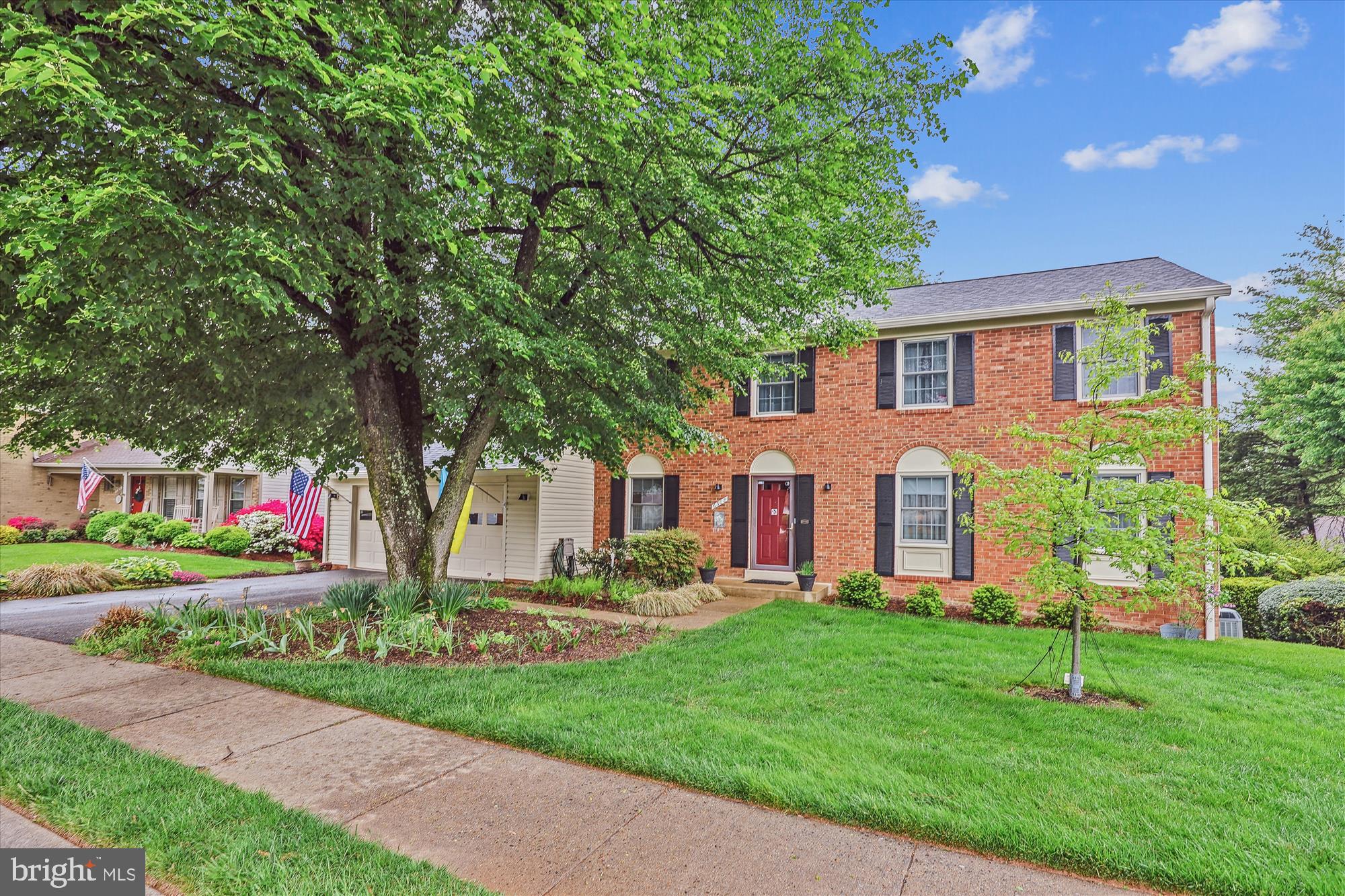 Welcome to 6302 Windward Drive, nestled on a quiet street in Burke Centre. This brick-front Cumberland model colonial by Southern Engineering Corporation Builders offers 3,162 square feet of living space across three finished levels, featuring 4 bedrooms, 2 full bathrooms, and a powder room.
The private .22-acre lot offers a meticulously landscaped backyard bordered by mature trees, numerous flowering varieties, and garden beds, plus a walk-down deck, screened porch, and paver patio — ideal for relaxing and entertaining.
Too many upgrades to list including: NEW ROOF in 2025 (Owens Corning FLEX roof with SureVent ridge cap), NEW GUTTERS & DOWNSPOUTS in 2025 (6-inch K-style with Leaf X gutter guards), NEW OIL FURNACE in 2021 (high efficiency with air filter system), DOUBLE-PANE WINDOWS, 20KW WHOLE HOUSE GENERATOR, ELECTRIC PANEL UPGRADED 200 AMP/LARGER PANELS, NEST FIRE/SMOKE/CO SYSTEM, SECURITY CAMERAS FRONT AND BACK, NEST CONTROLLED HVAC, ATTIC SEALED AND INSULATED, CLIMATE CONTROLLED GARAGE WITH EPOXY FLOOR AND LIFTMASTER OPENER FOR DELIVERIES, LOWER LEVEL ROUGH-IN PLUMBING FOR ADDITIONAL BATHROOM, SCREENED IN PORCH AND DECK ADDED, HARDWOOD FLOORS, RECESSED LIGHTING, KITCHEN AND BATHROOM UPDATES, and more!
The kitchen was completely remodeled in 2006 with a new floor added in 2022. It boasts a center island with a breakfast bar, an induction range, new refrigerator (2023), stainless steel appliances, upgraded countertops, tons of storage space, a pot-filler, tile backsplash, and a breakfast area with table space. The kitchen opens to the family room featuring a propane insert fireplace and access to the screened porch and deck.
Formal living and dining rooms, a powder room, a laundry/mudroom, and access to the attached garage complete the main level.
Upstairs, you’ll find four spacious bedrooms and two full bathrooms. The owner’s suite includes an en-suite with a modern vanity and stylish finishes. The hall bathroom was remodeled in 2024 to include heated floors and ADA compliant grab bars.
The walk-out lower level offers a large rec room with flexible space — perfect for a lounge, playroom, gym, or guest room. In addition, you will find a workshop and abundant storage space.
Prime location convenient to shopping, dining, entertainment, major commuter routes. Enjoy an abundance of neighborhood amenities, including numerous local parks, tennis and pickleball courts, jogging trails, playgrounds, clubhouses, and available membership for five outdoor pools. Minutes to South Run sports and recreation center. 
Don’t miss the opportunity to own in this sought-after location!