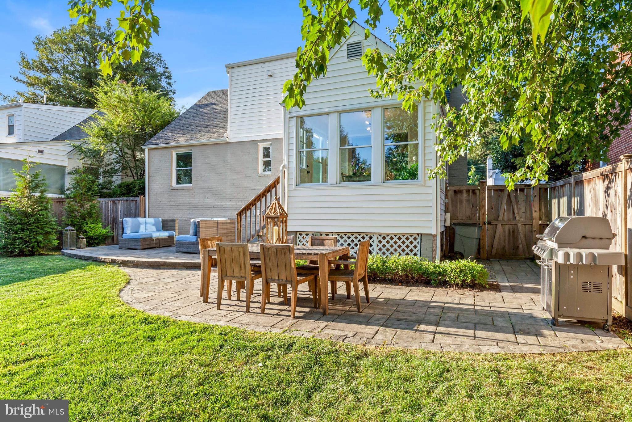 HOMEWOOD - Residential