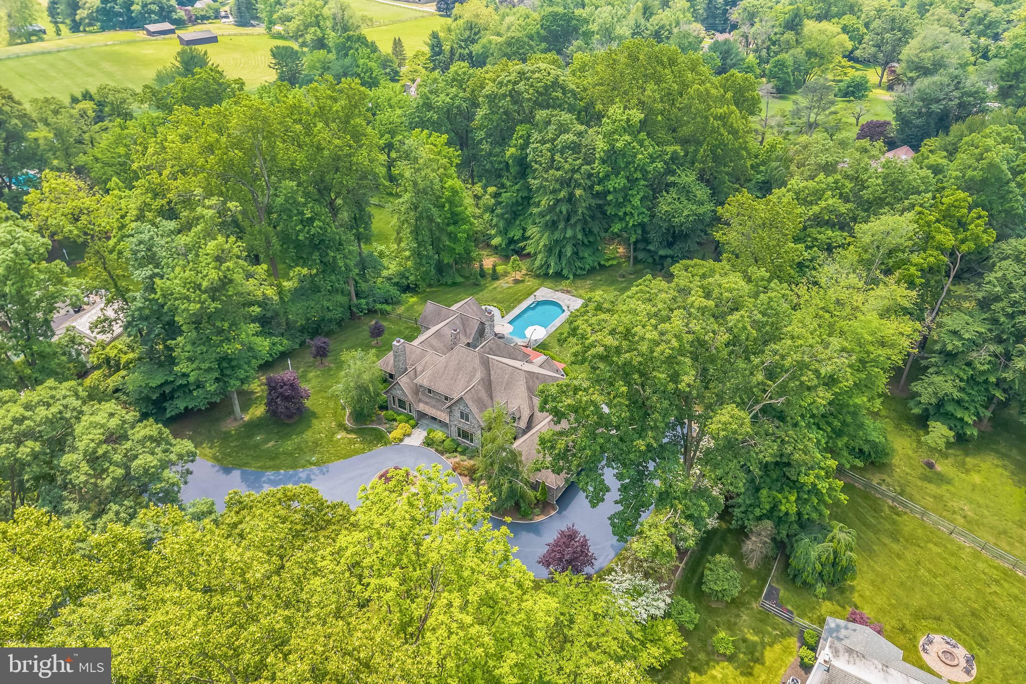 RADNOR HUNT - Residential