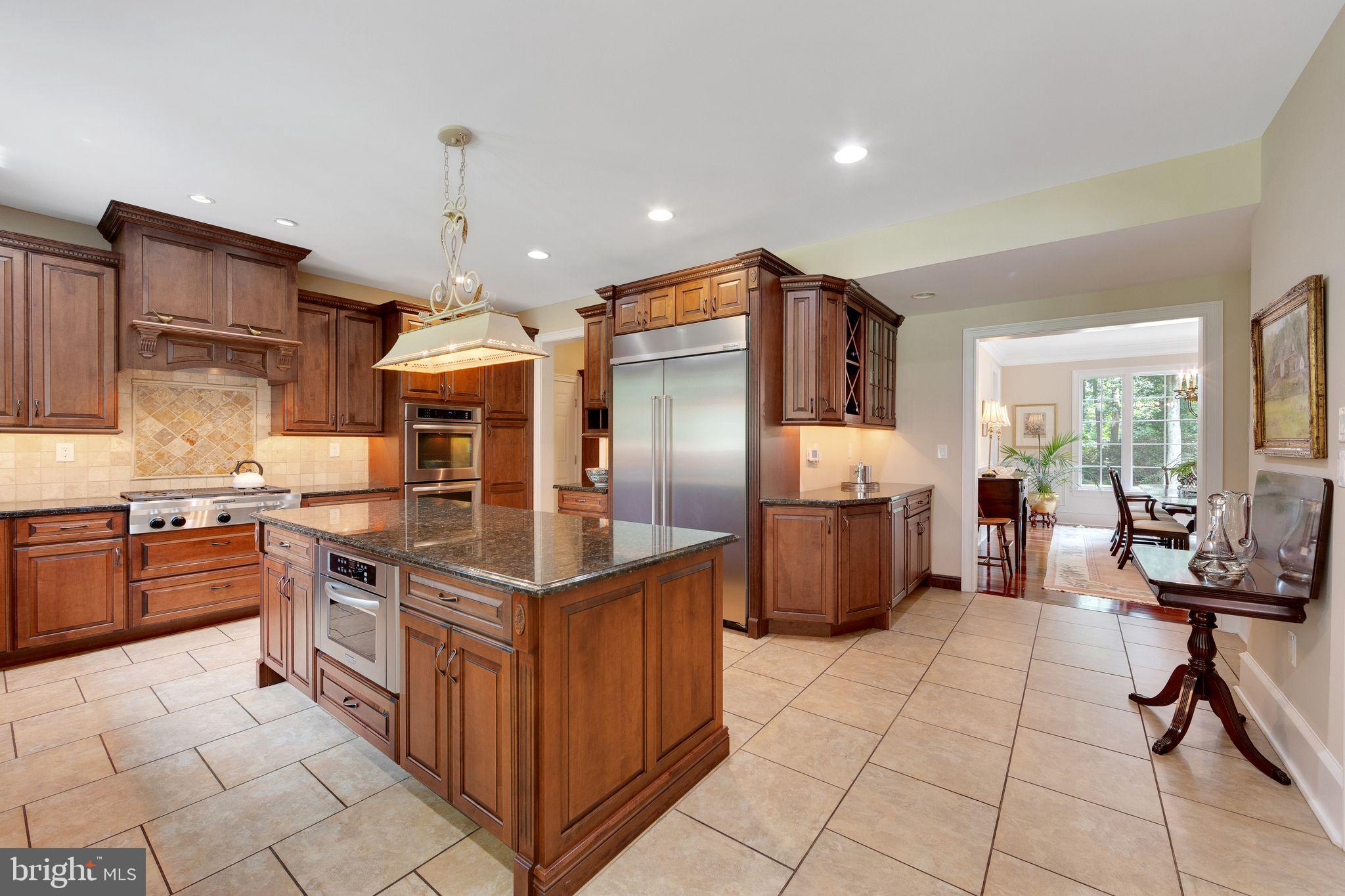 RADNOR HUNT - Residential
