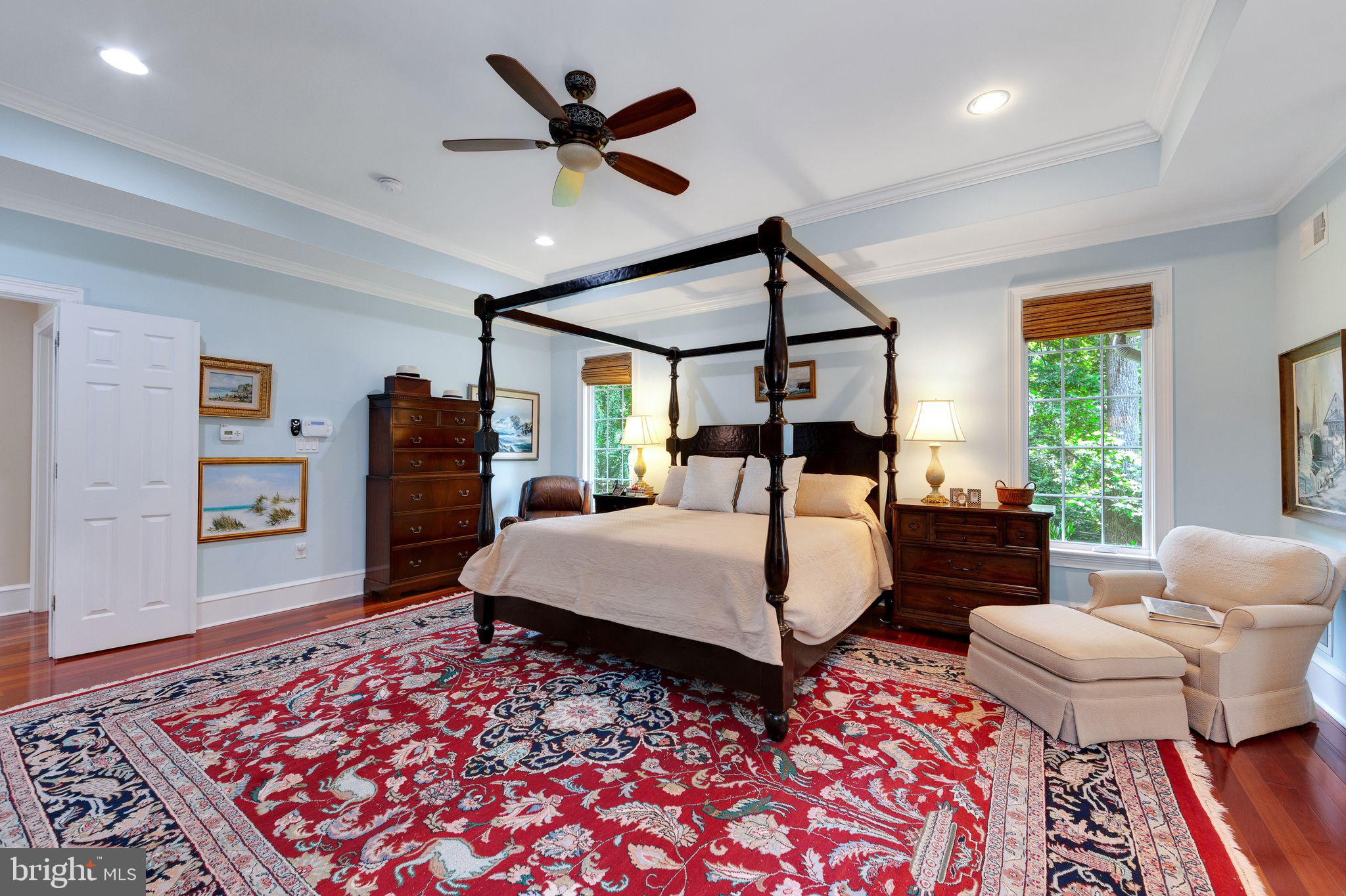 RADNOR HUNT - Residential