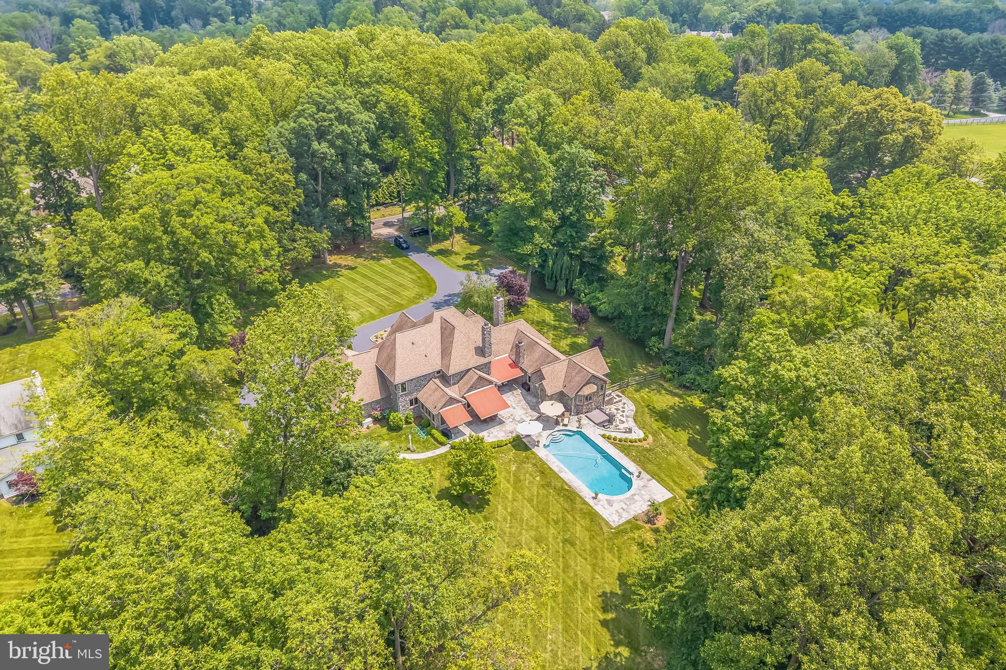 RADNOR HUNT - Residential