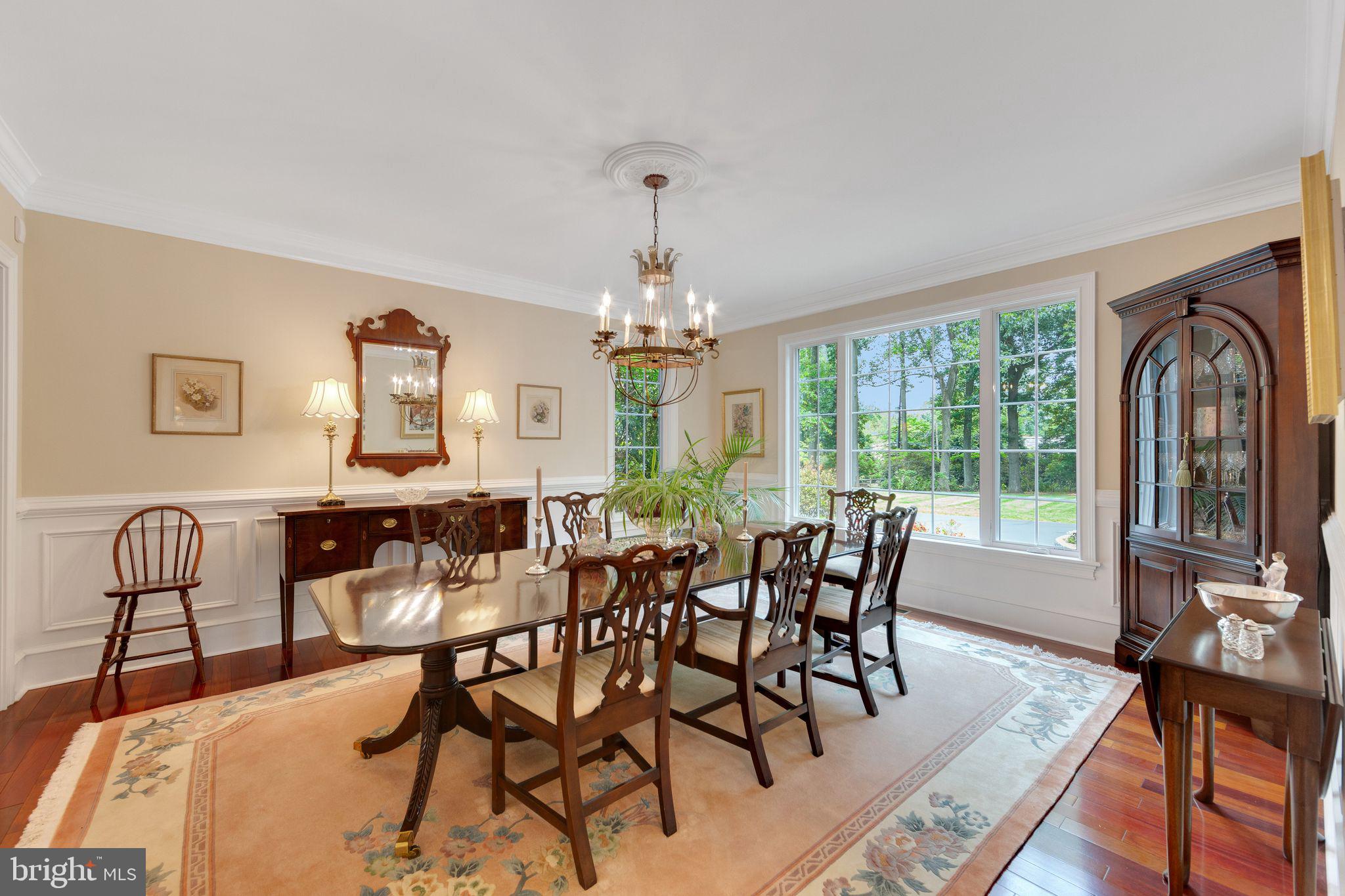 RADNOR HUNT - Residential