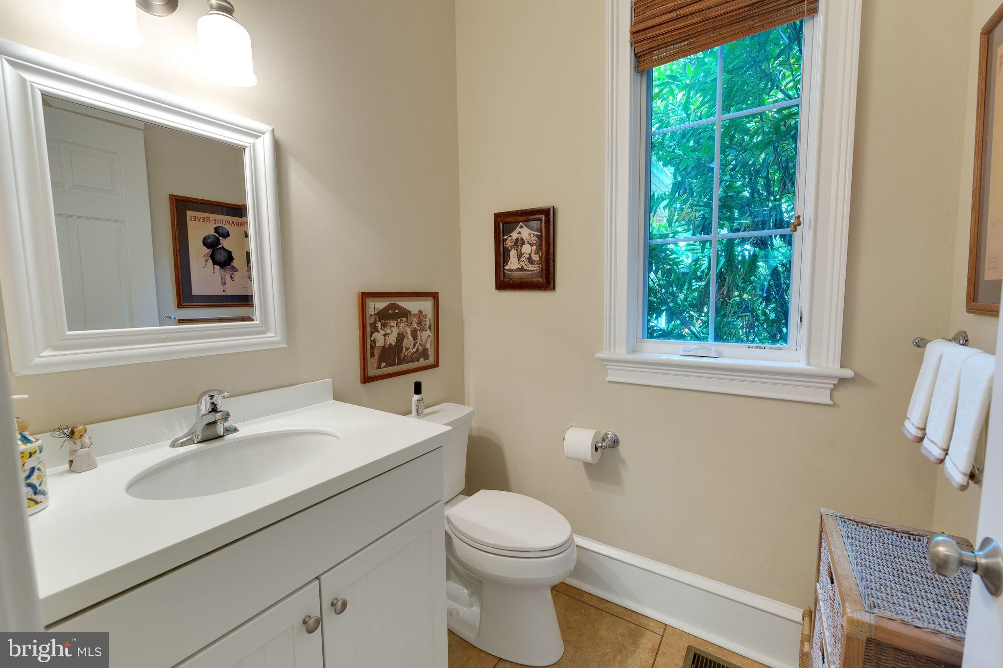 RADNOR HUNT - Residential